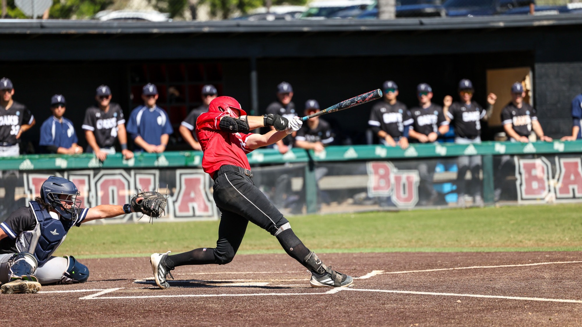 Oscar Knapp Swinging