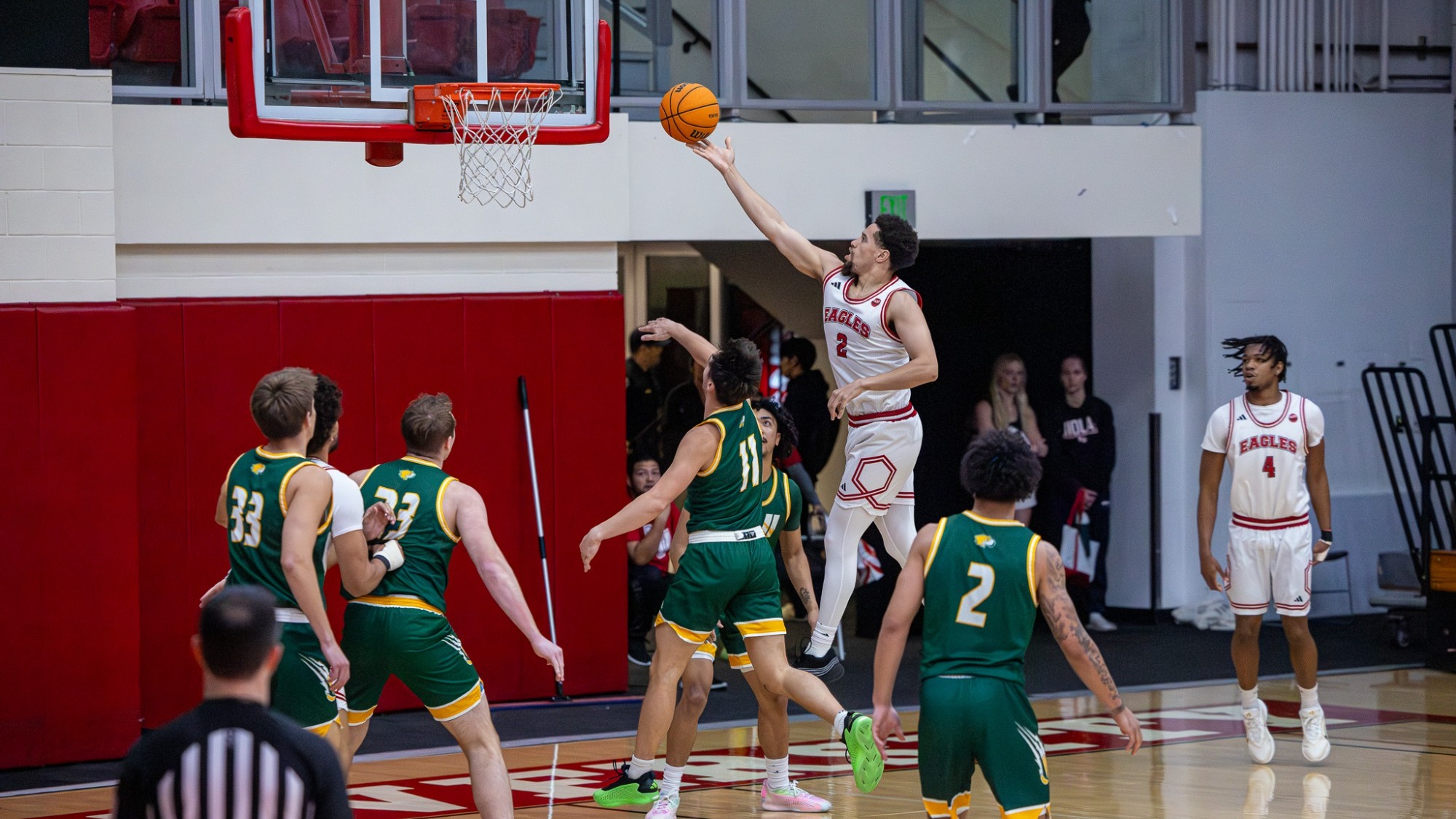 Cam Brown Finger roll