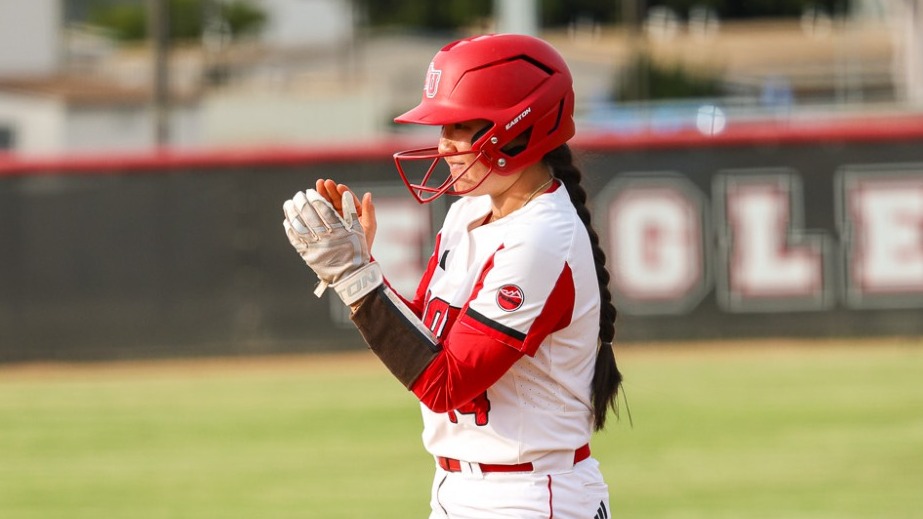 Kennadie Tsue celebration