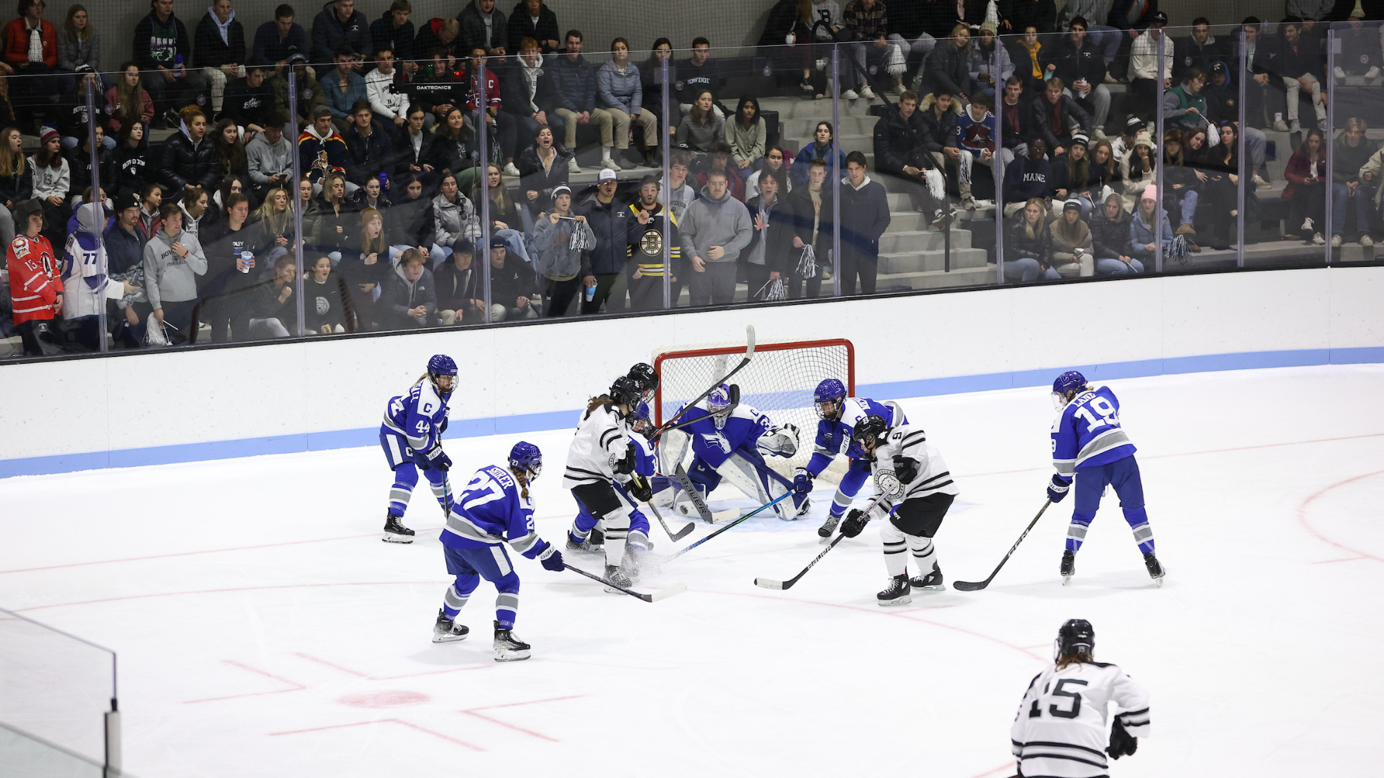 Back and Forth Third Ends With Colby Victory in Women's Hockey