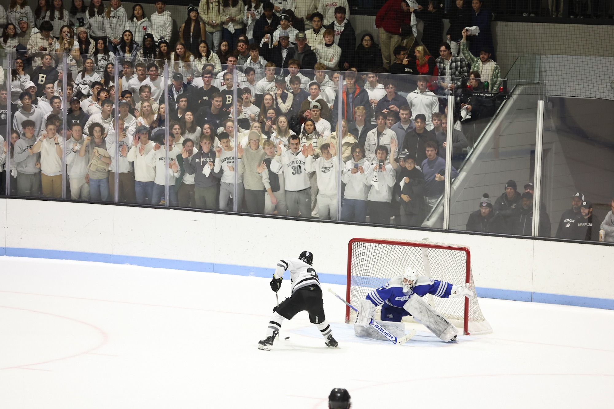 Men's Hockey vs. Colby