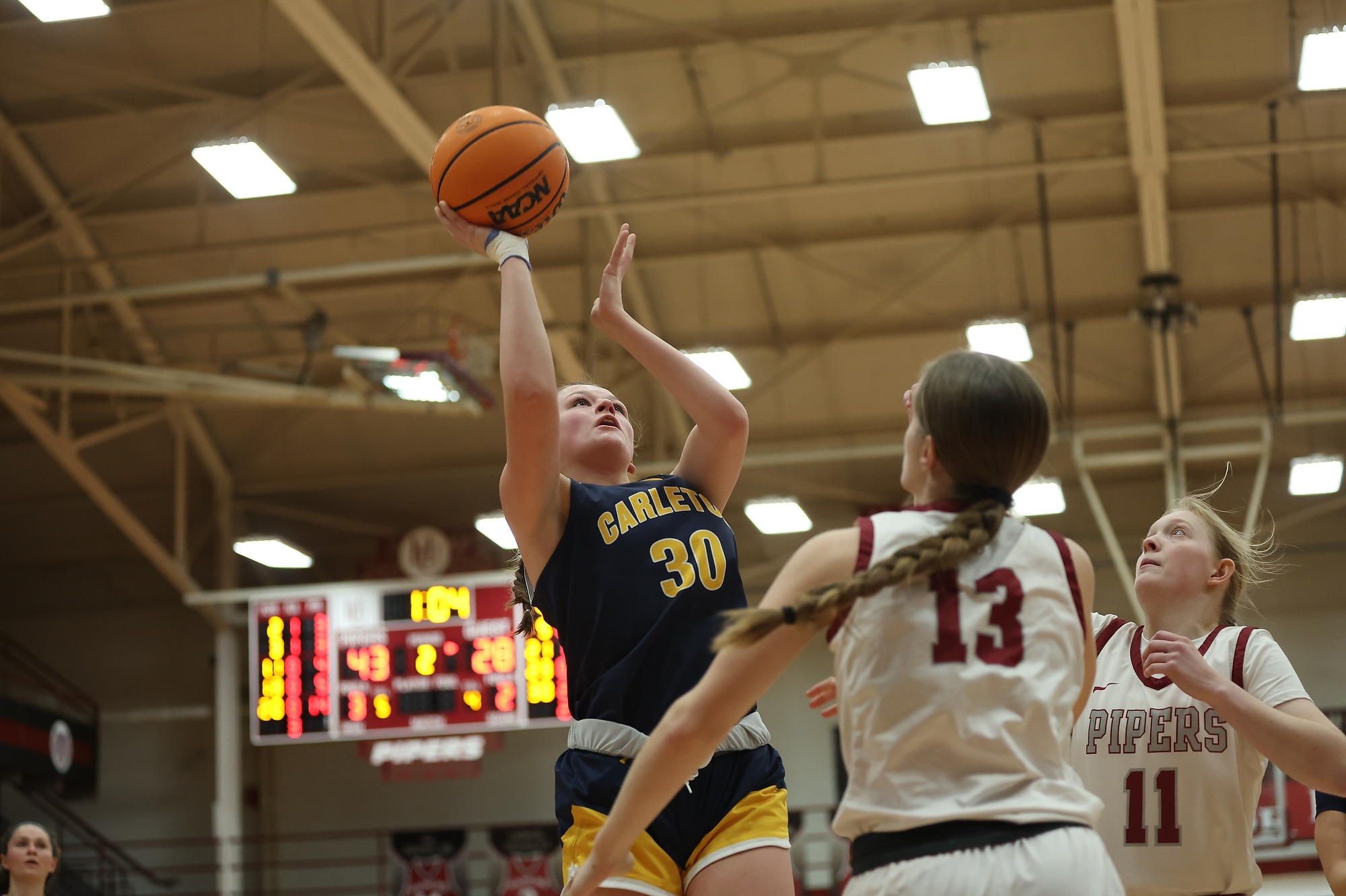Liesl McCallum pulls up for a shot