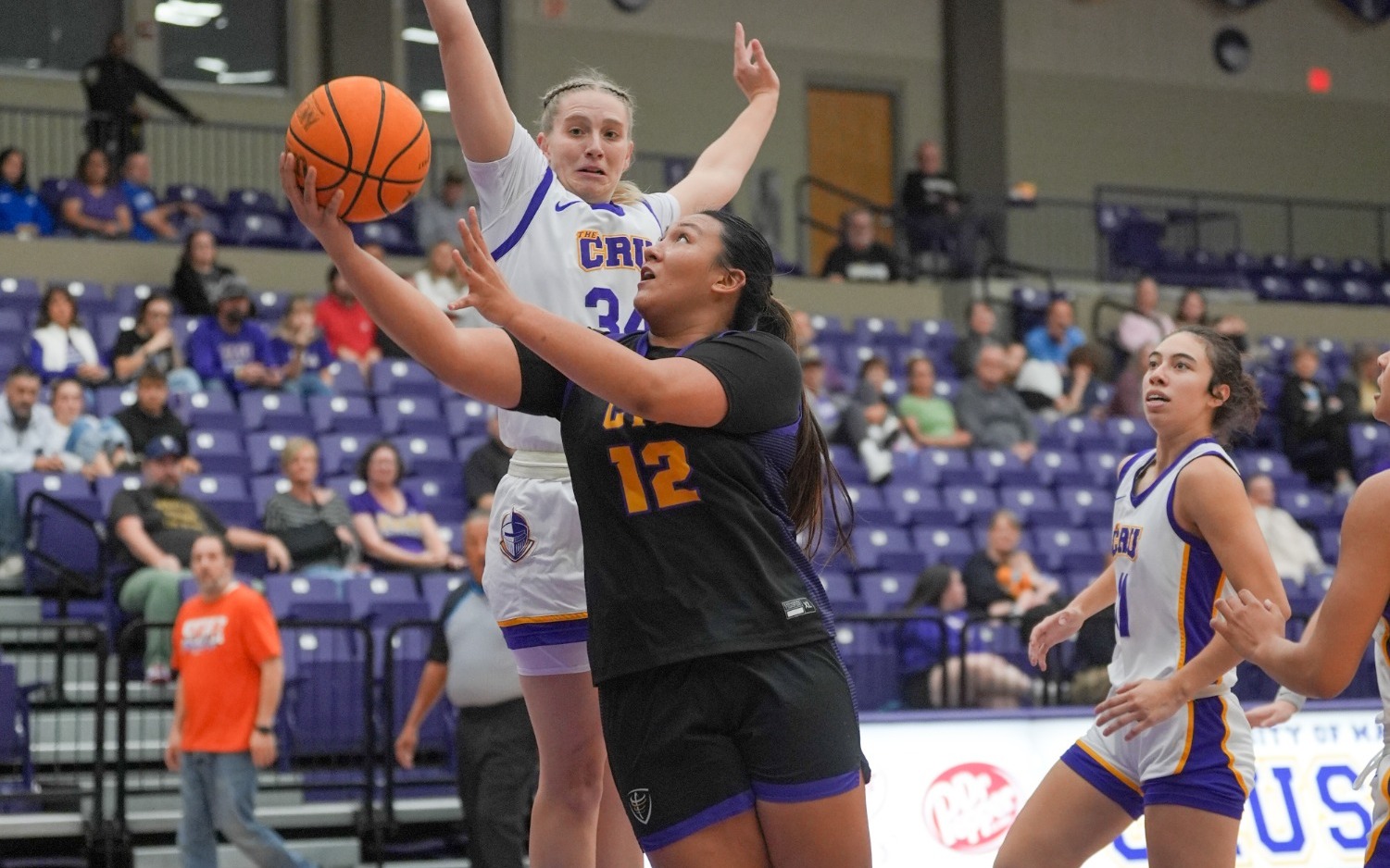 Zoiey Zumawan vs. UMHB 11.30.25