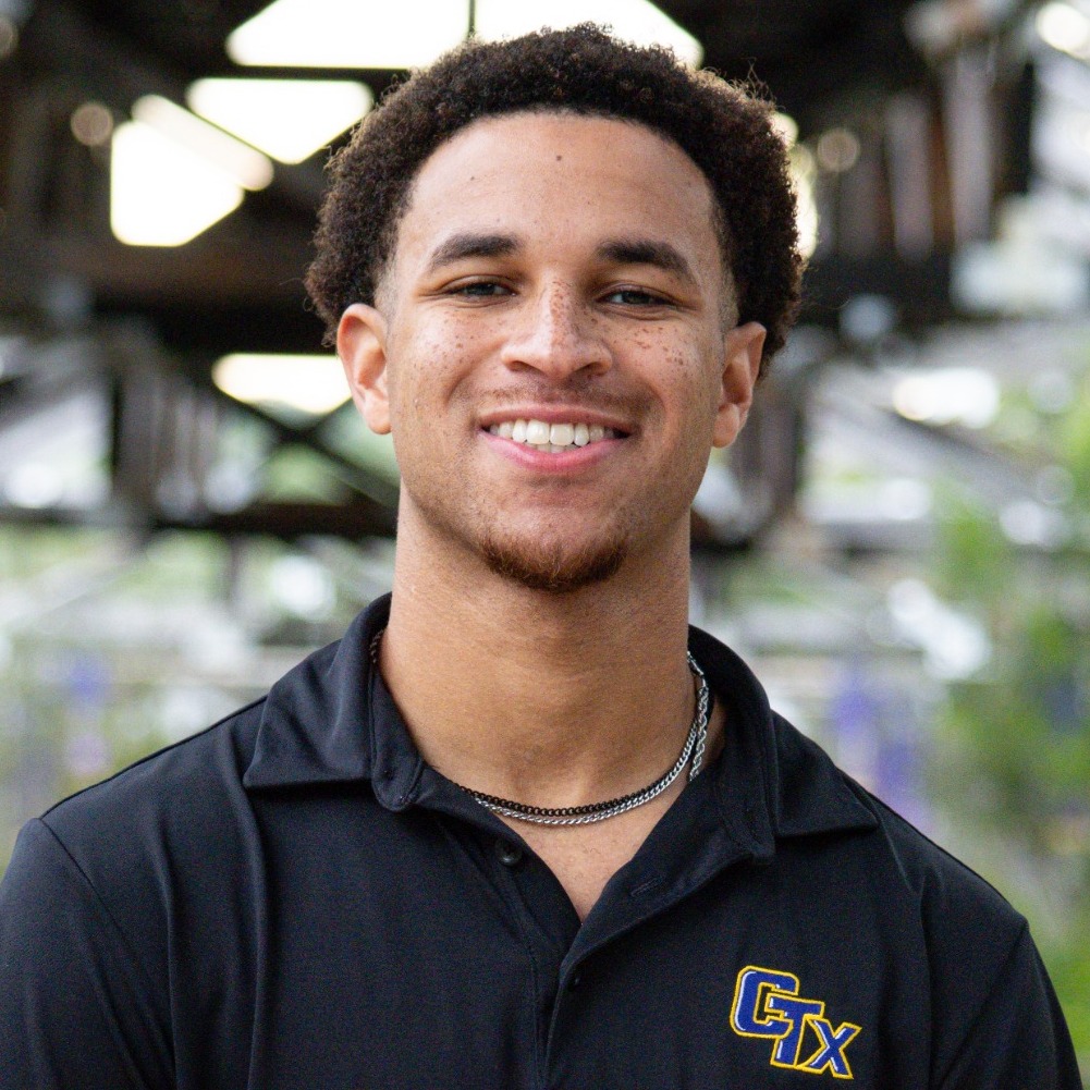 Yadon Tramel 2025-26 Headshot