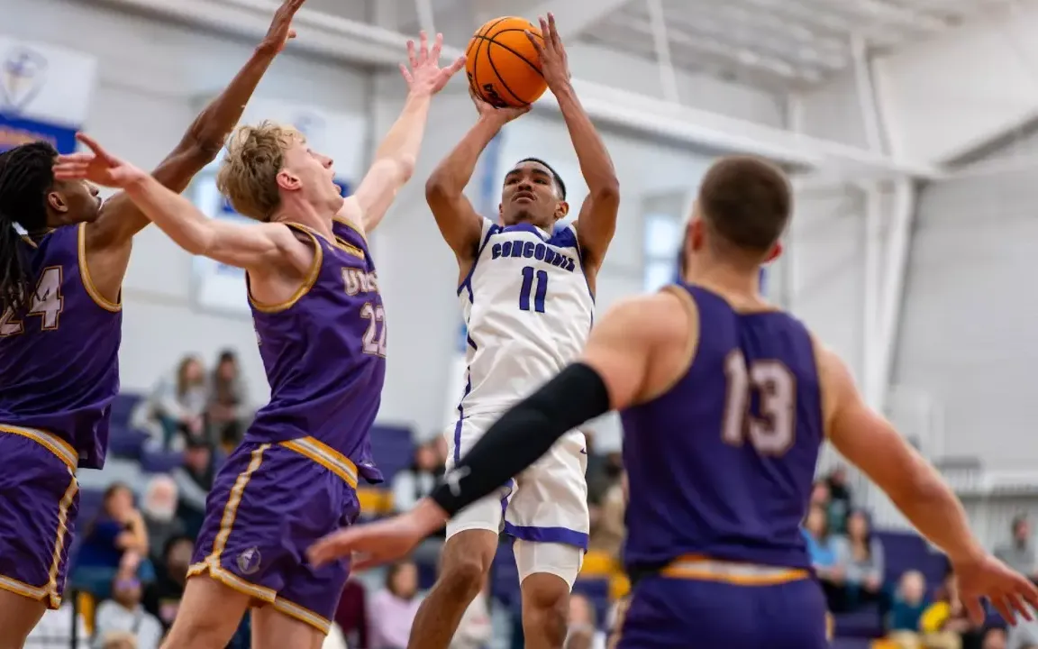 Tremayne Martin vs. UMHB 2025 Action Shot