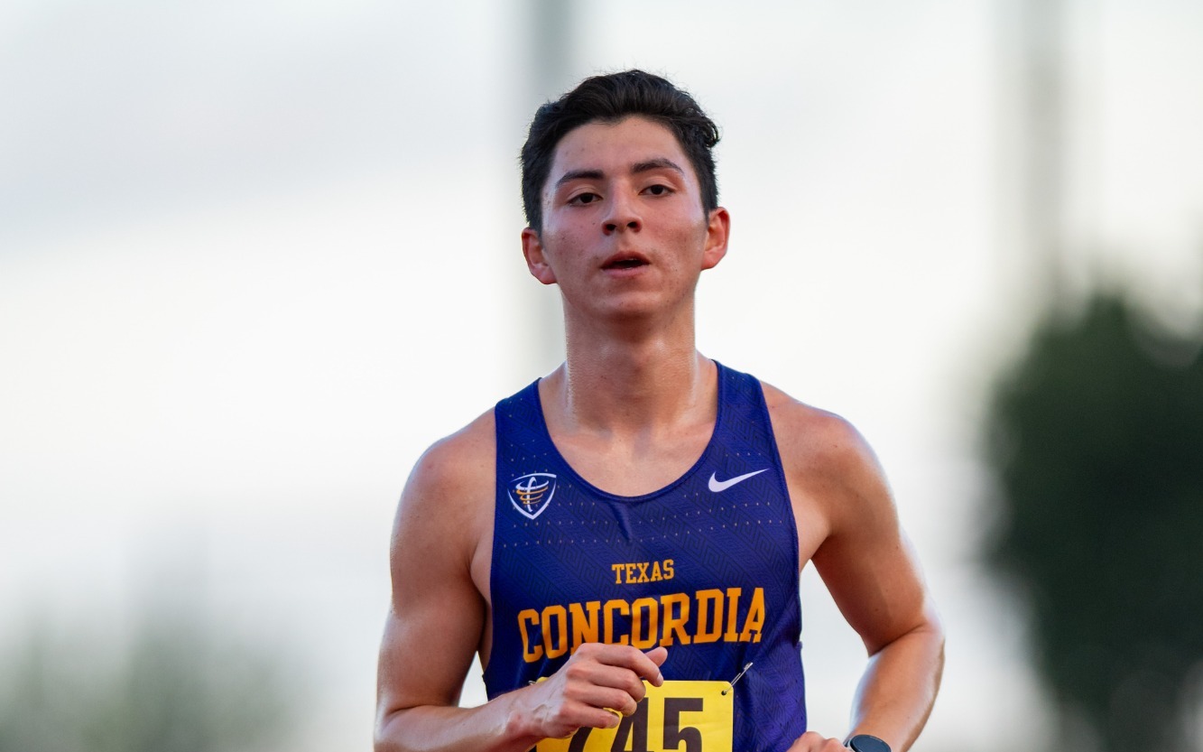 Isaias Mendoza 2025 Action Shot
