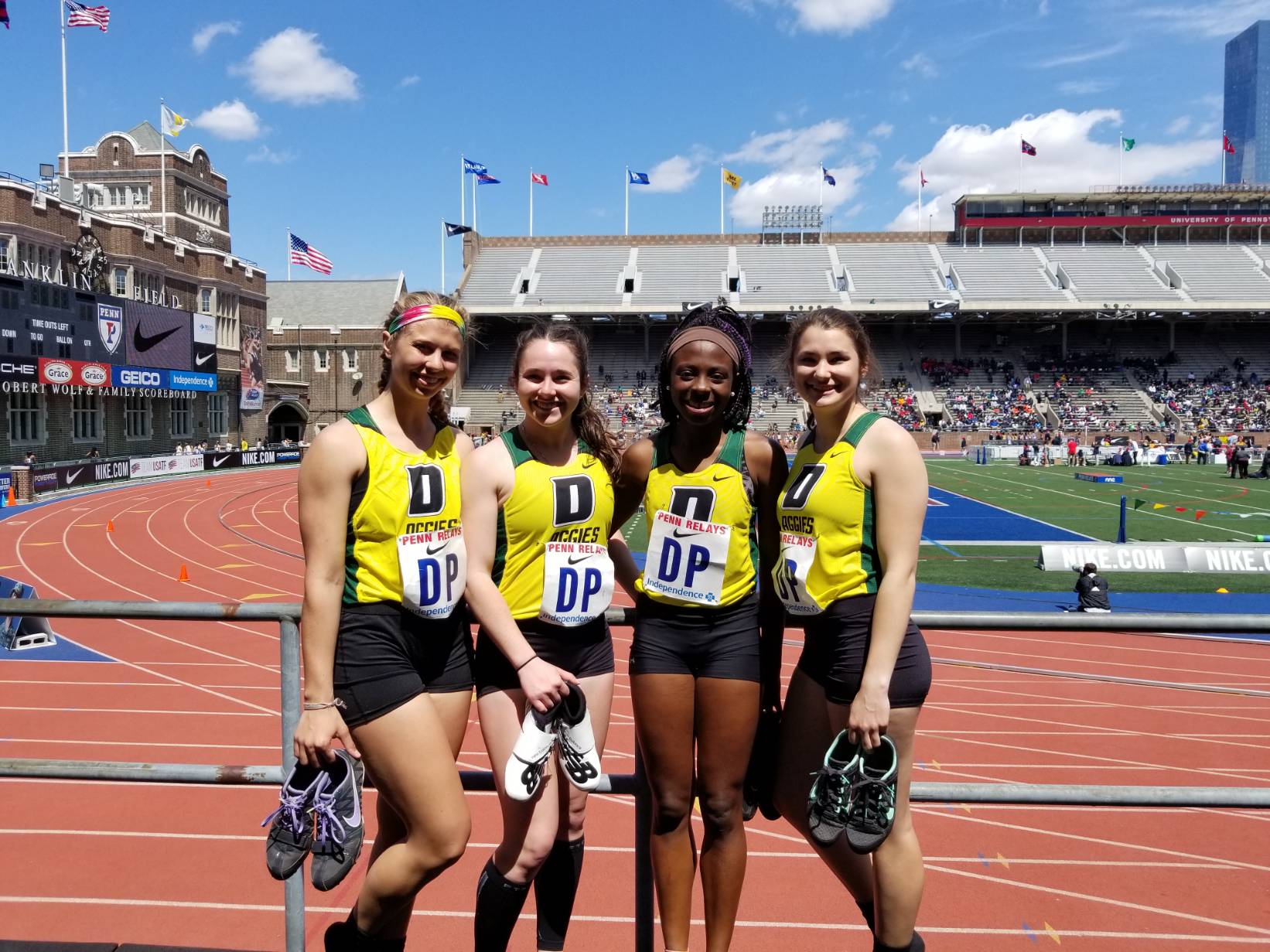 Women's 4x100 Relay Team Breaks School Record At Penn Relays Delaware
