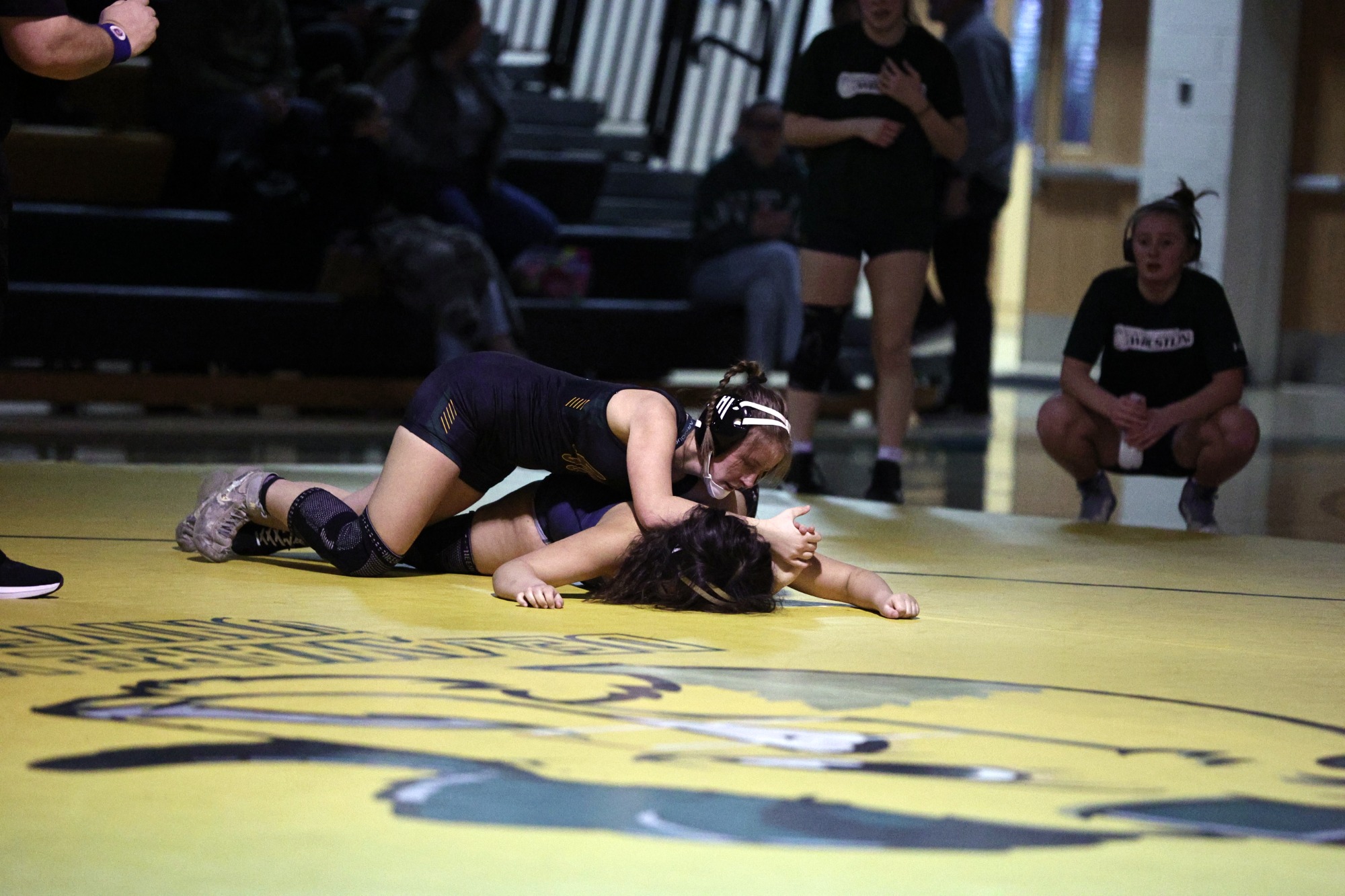 Riley Petrie wrestling vs. Kean