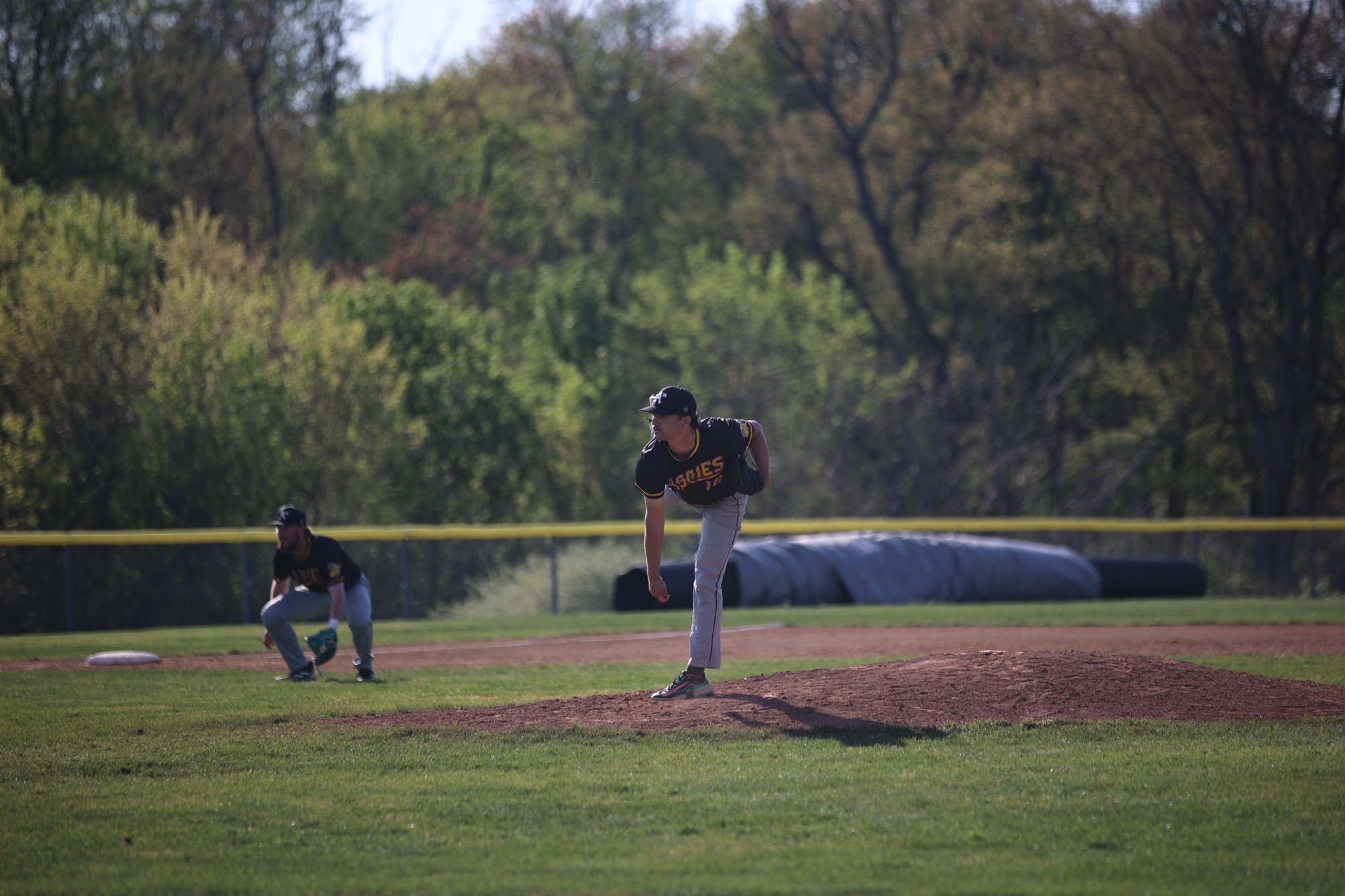 Travis Loewe vs Kings