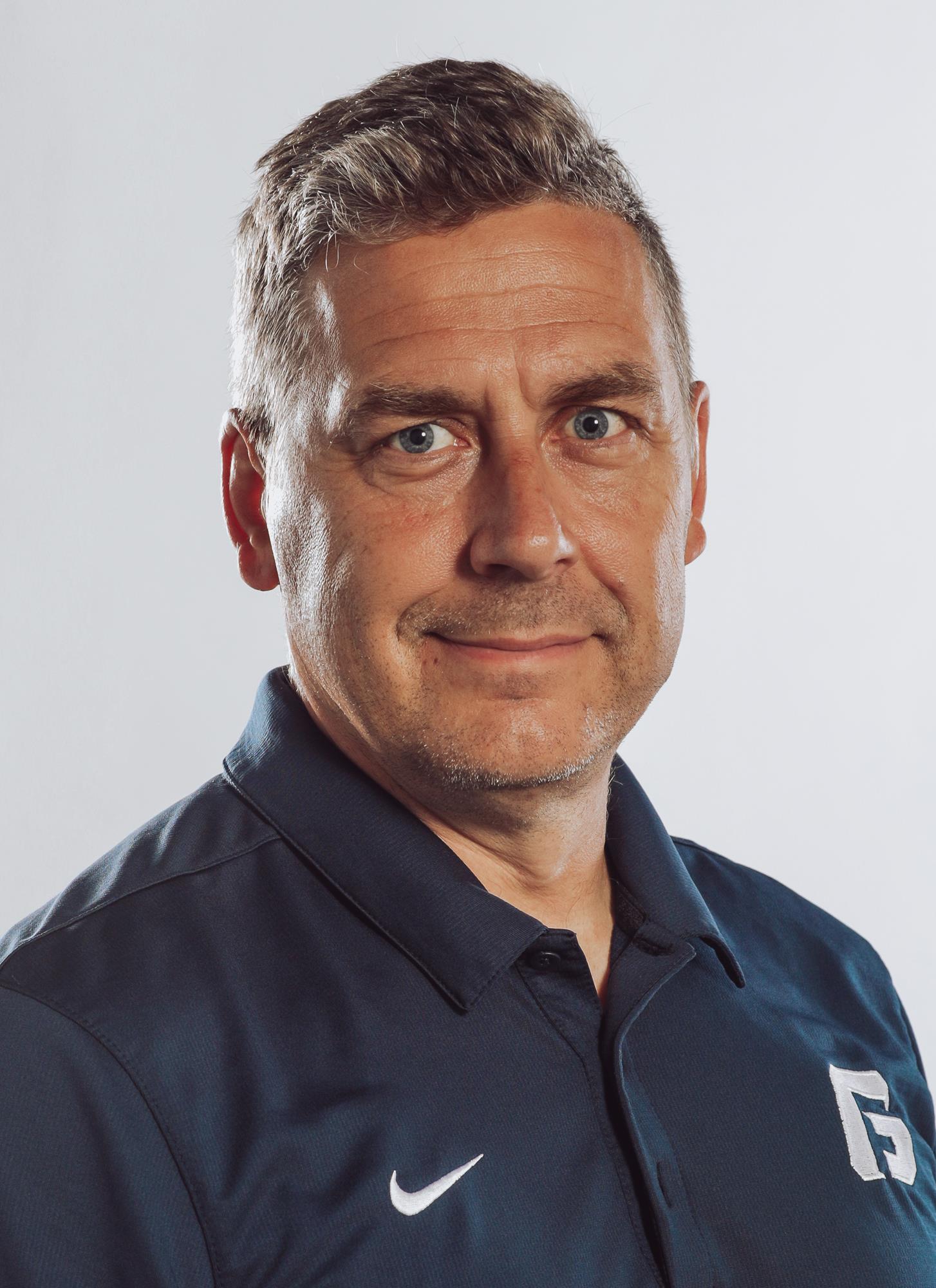 simon date women's soccer coach