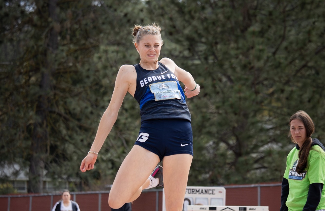 Janice Hellesto Jumping