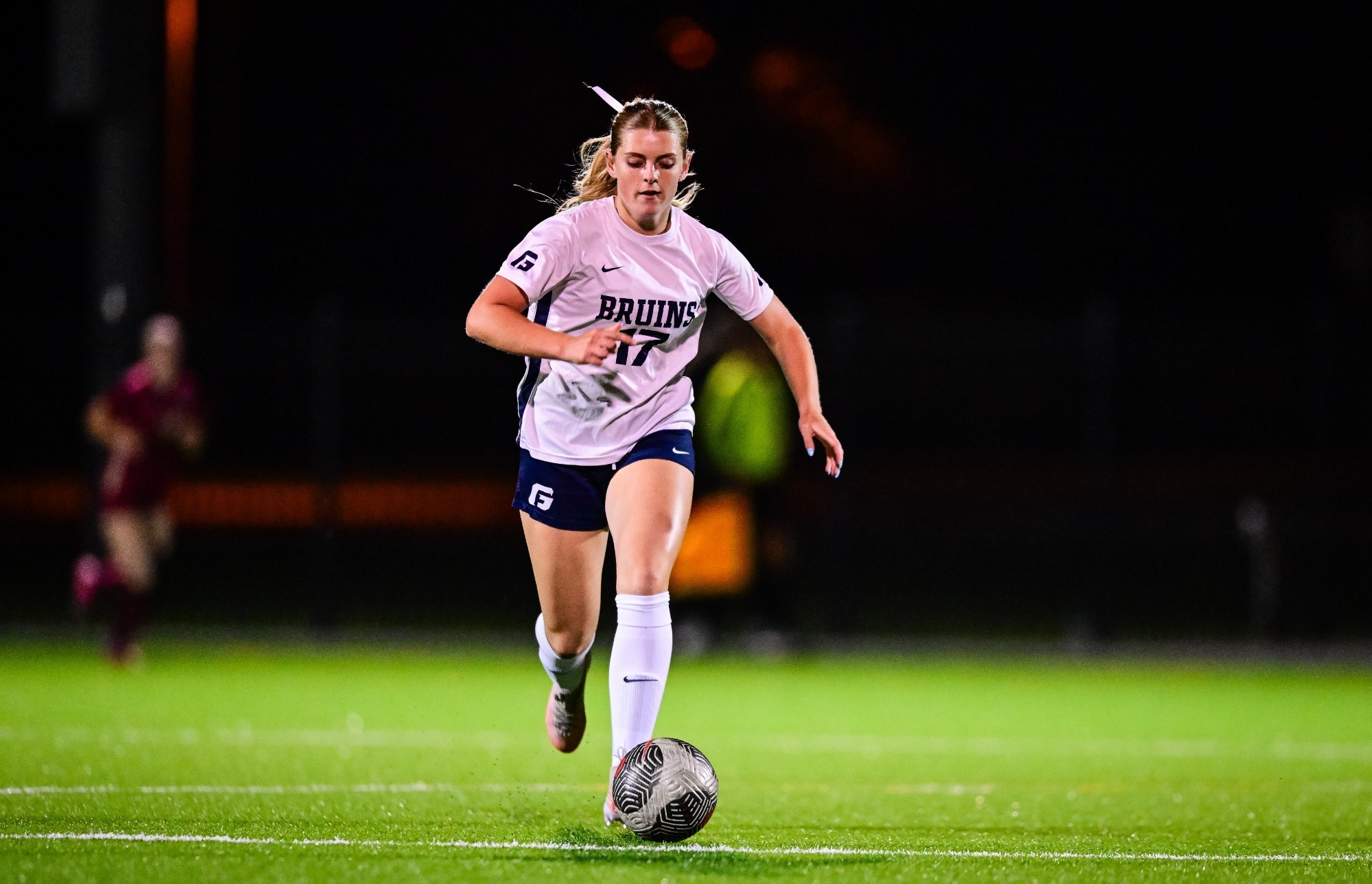 Maddie Twichell with ball