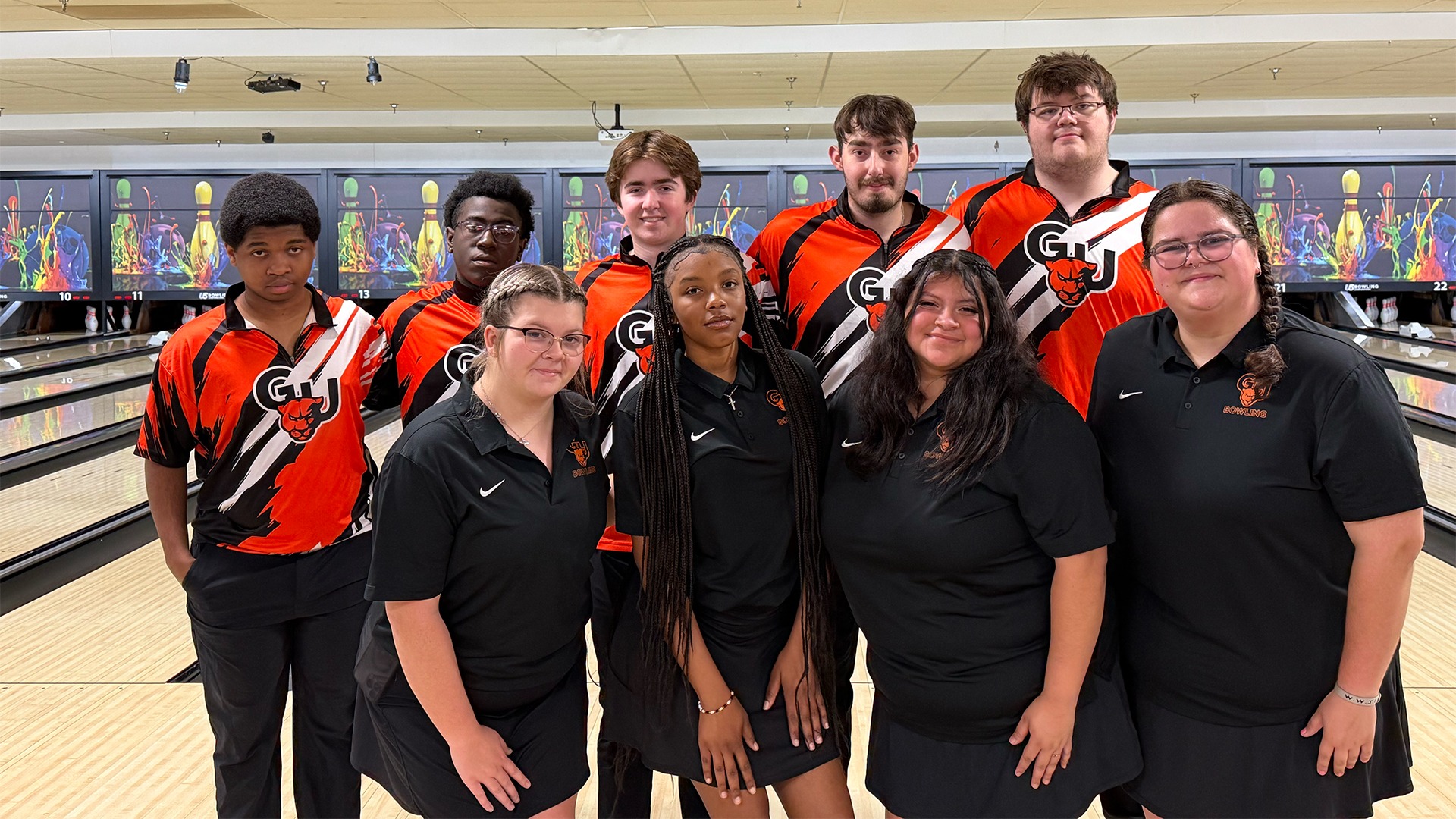 Group picture of bowling team at alley