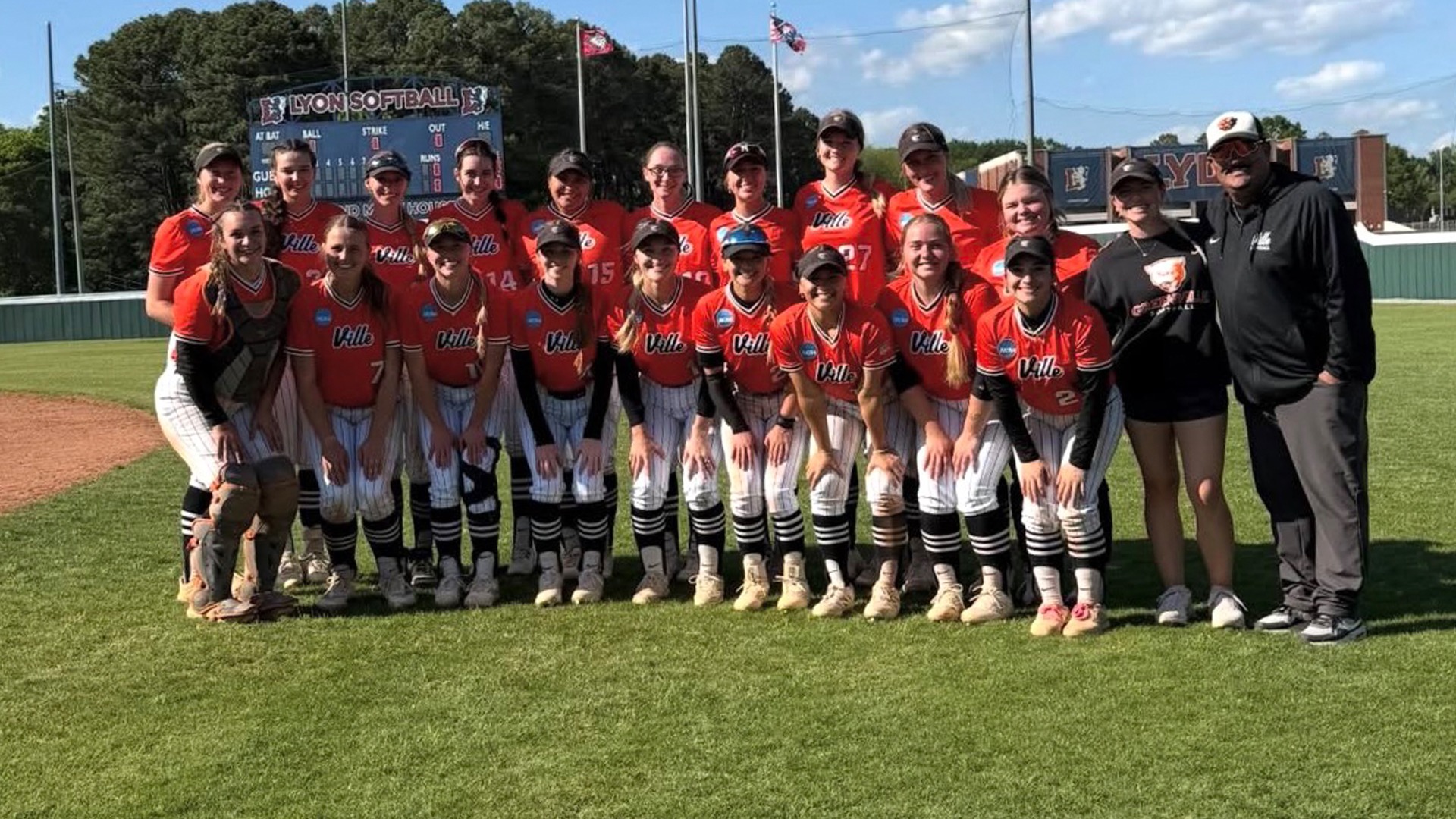 softball team picture after winning regular season title at Lyon