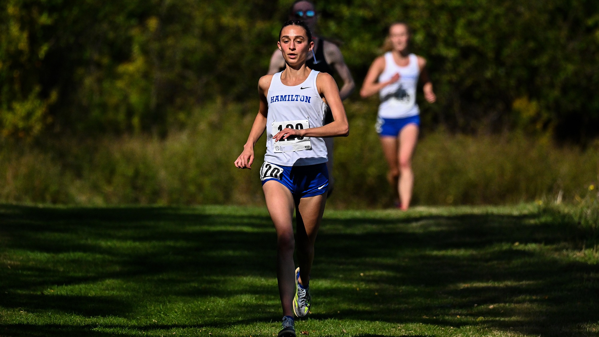 Taylor Harris approaches the midway point of the 2025 Hamilton Cross Country Invitational