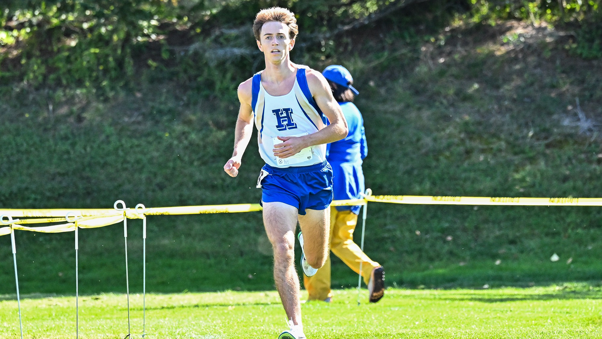 Jack Quinn approaches the finish line in the 2025 Hamilton Invitational