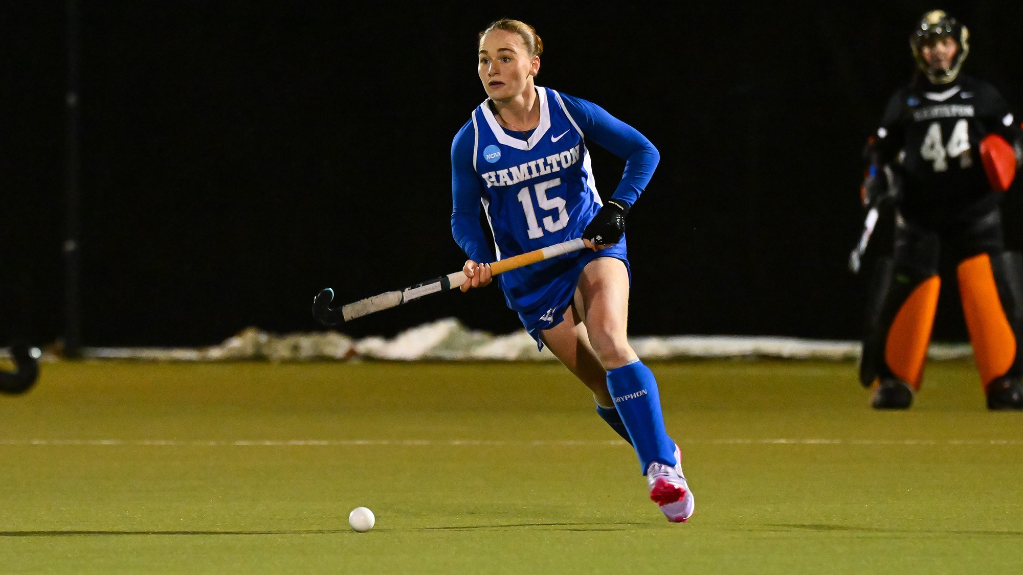 Isabelle Nahon looks for a teammate to pass to in the NCAA championship first round against Geneseo