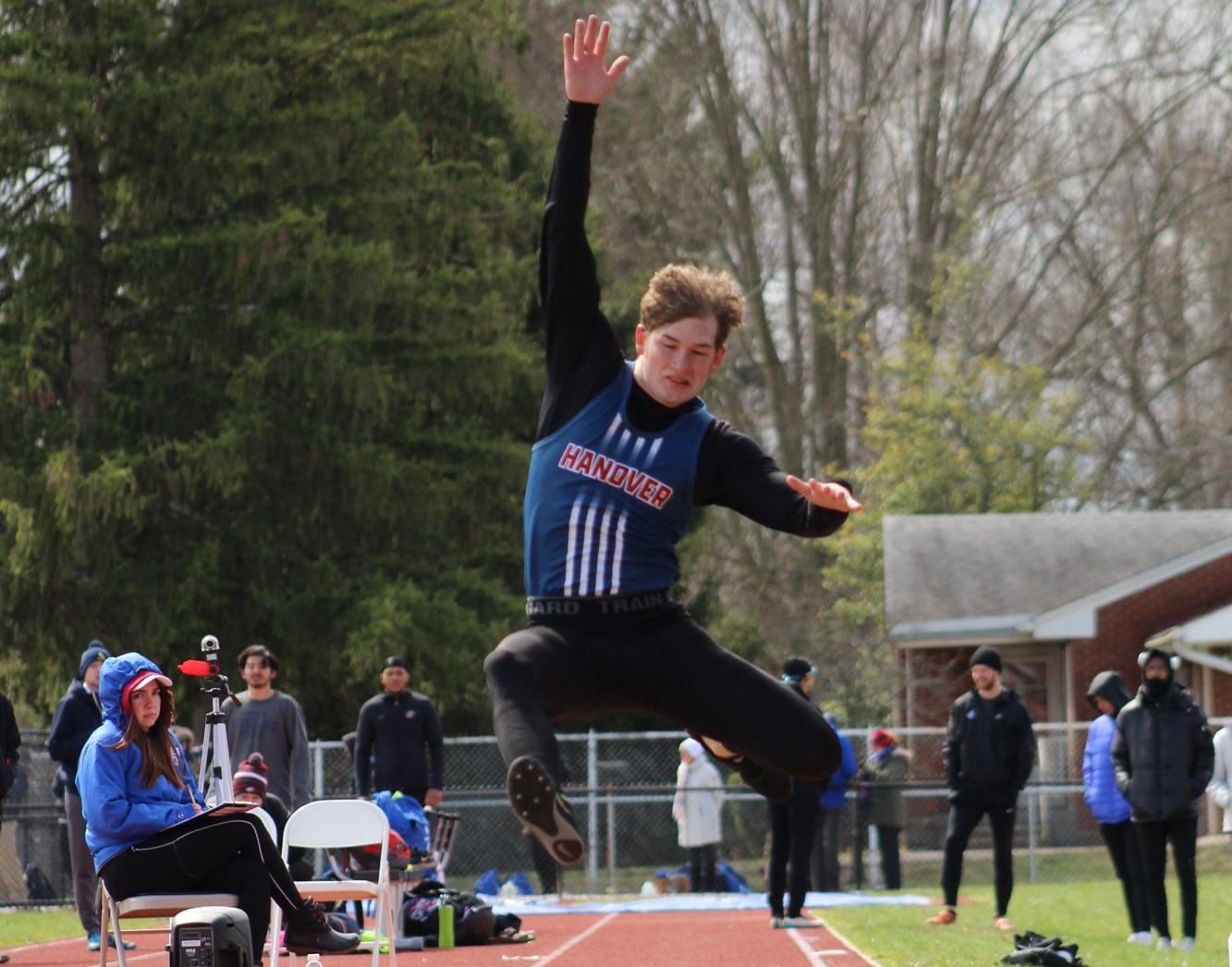 Men's Track and Field celebrates senior day; Finishes fifth as part of