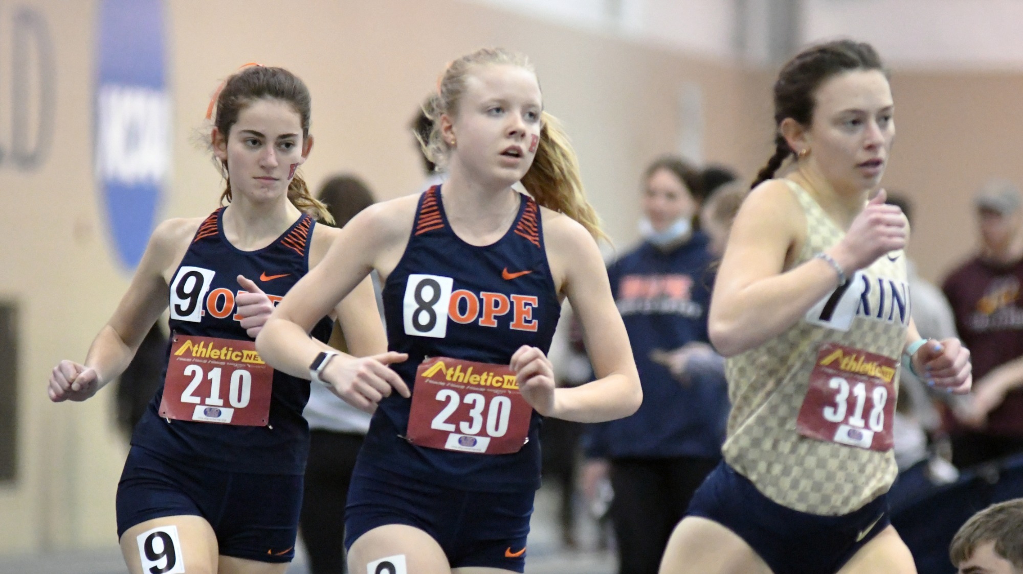 Olivia Quillan and Ana Tucker Race to Victories at Holiday Open in