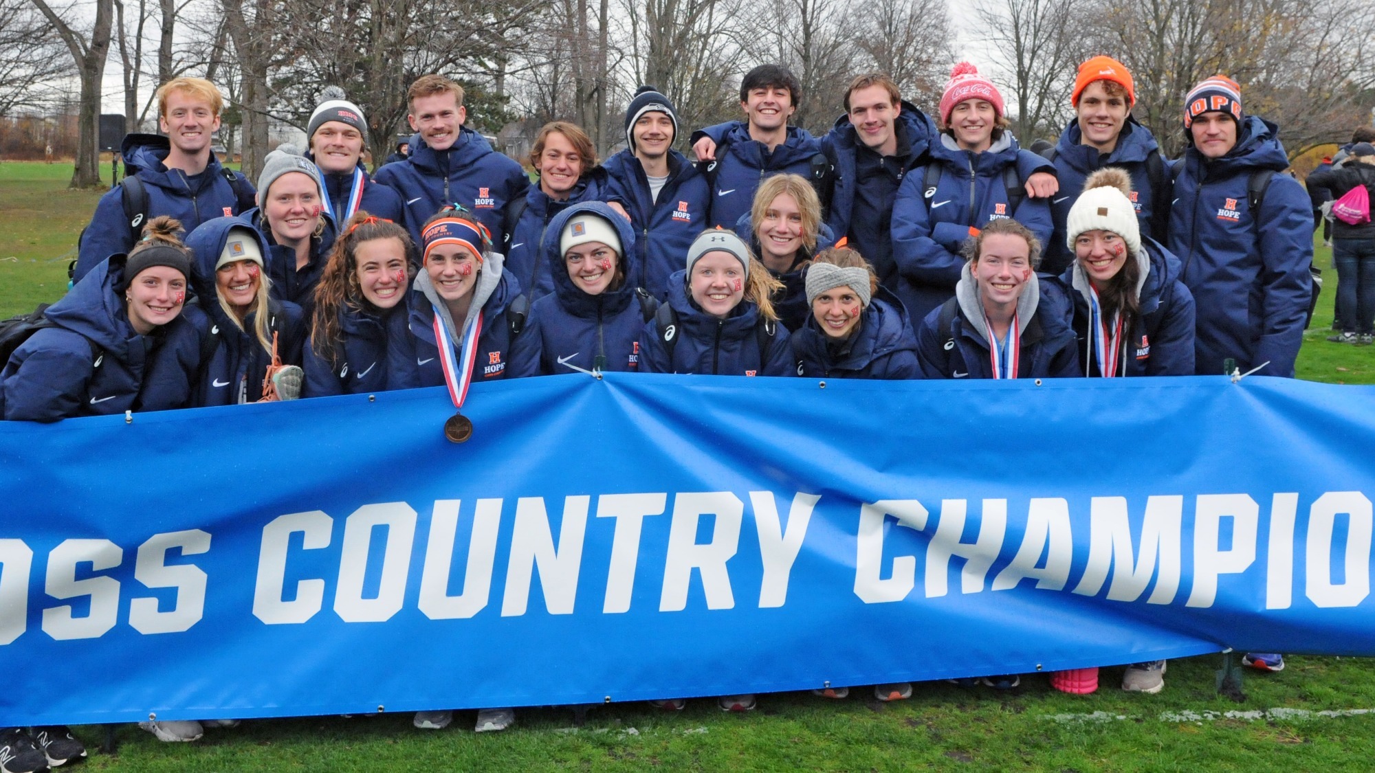Women's and Men's Cross Country Repeat as National Academic Award