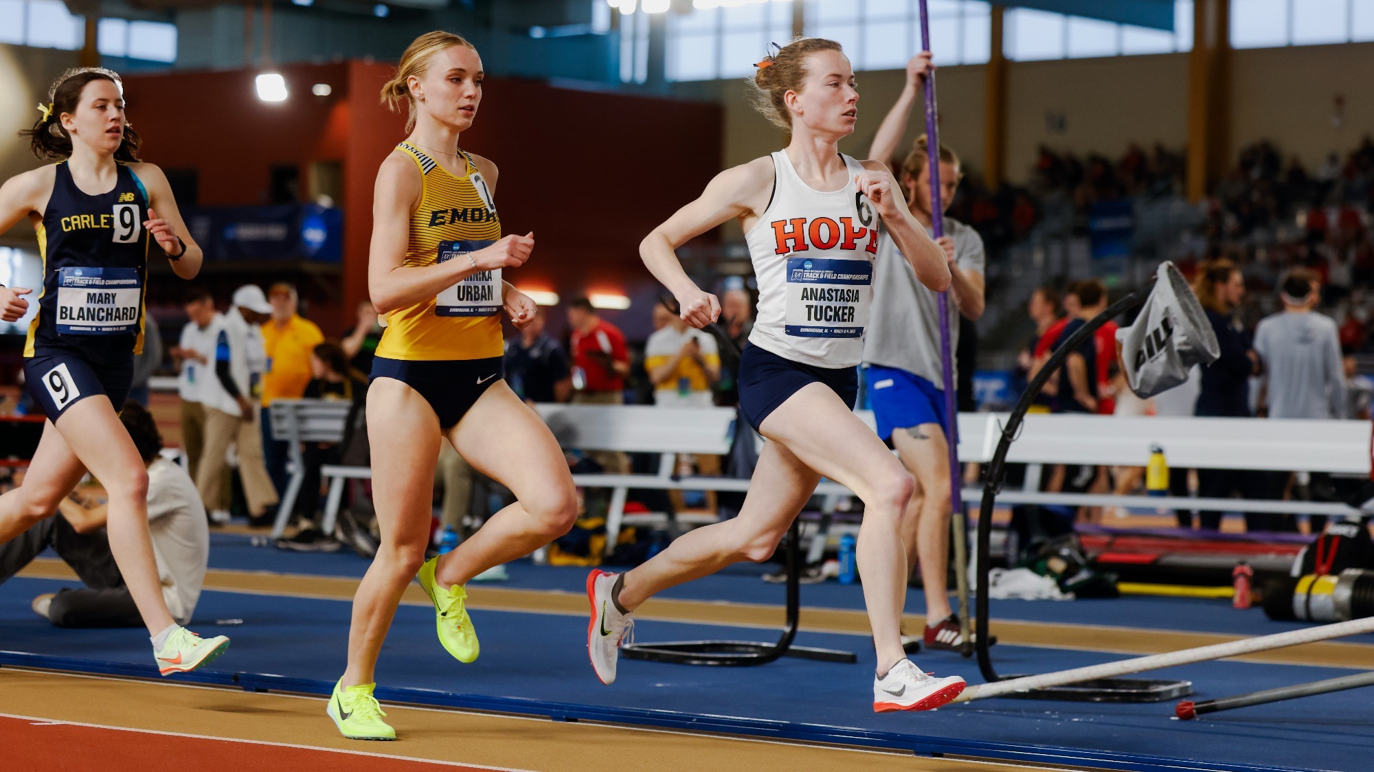 Ana Tucker to Race for Two NCAA Division III Indoor Track and Field
