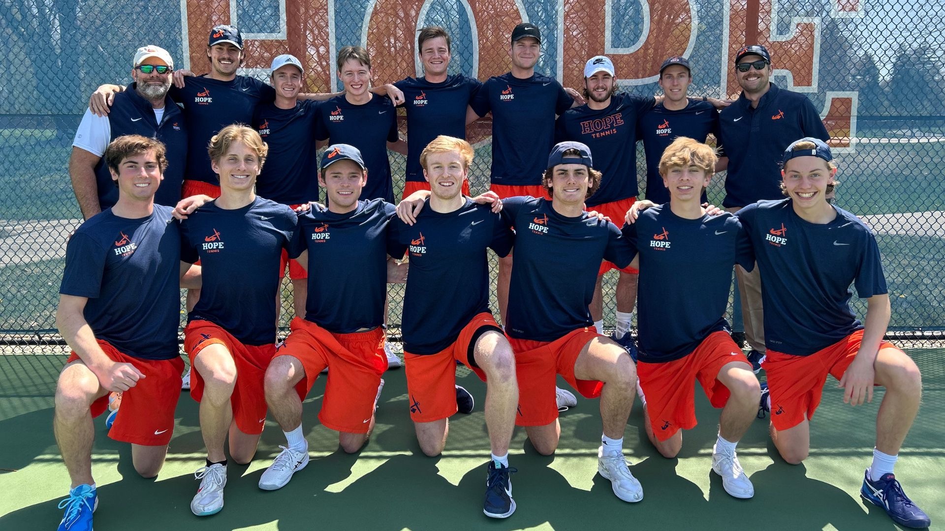 Men's Tennis Falls To Kalamazoo In MIAA Tournament Championship Hope