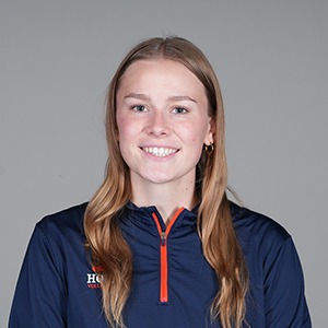 Taylor Babec headshot
