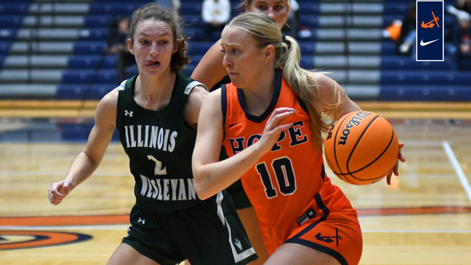 Anna Richards drives to the basket 