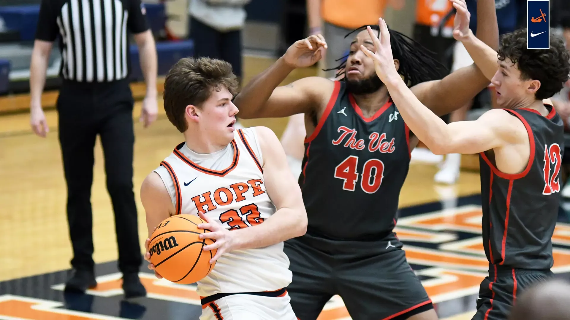 Men's Basketball vs. U of Olivet