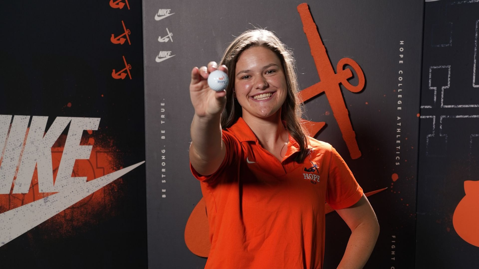 Golfer Rachael Jones poses for a portrait.