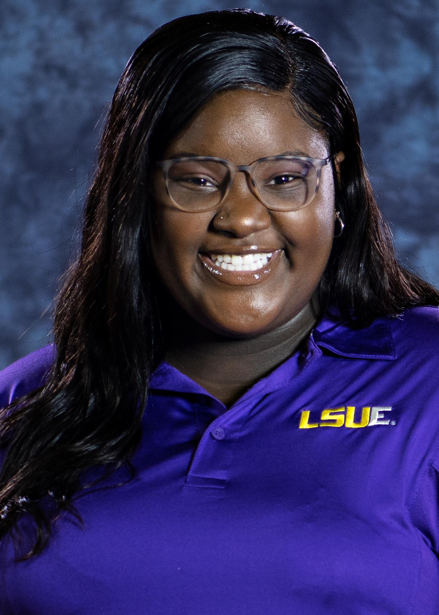 Student Manager Nelly Armstead