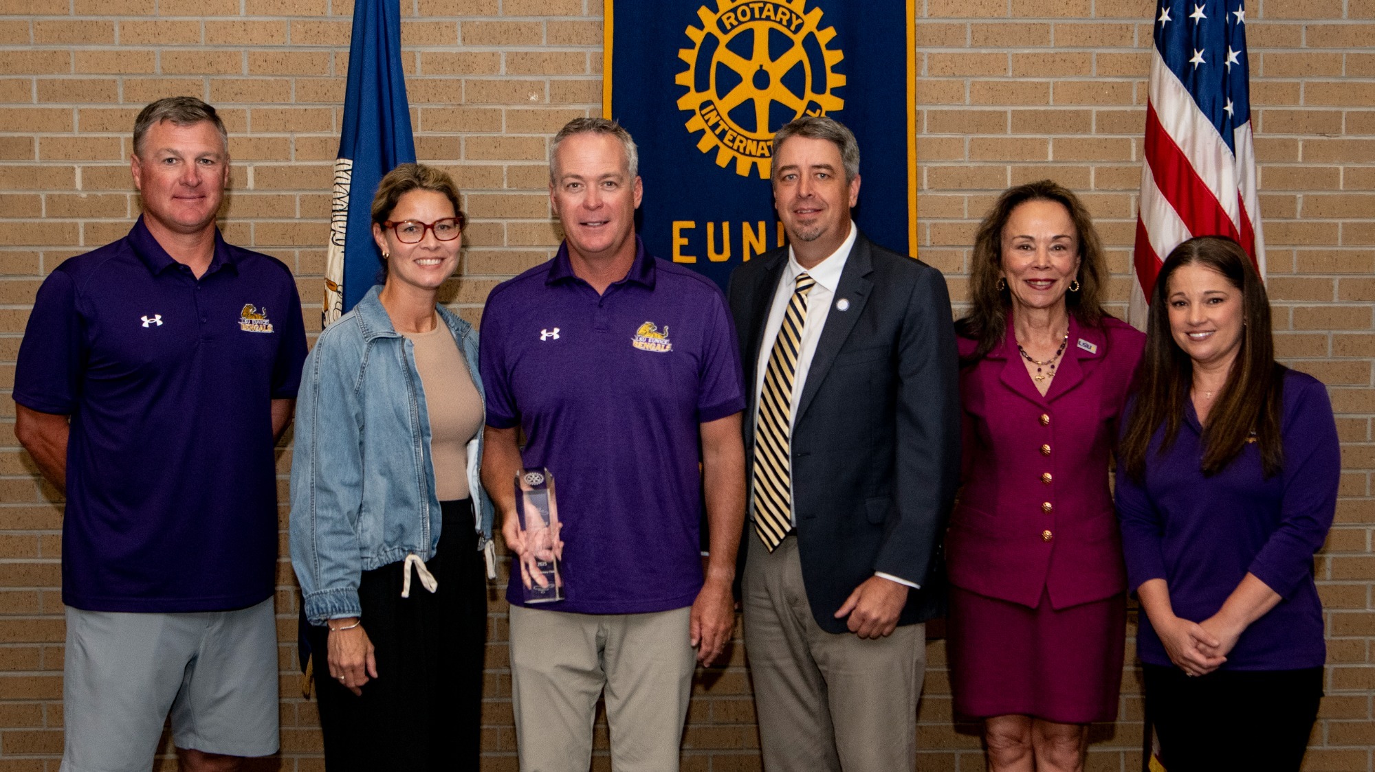 Jeff Willis is awarded the Eunice Rotary 2025 Citizen of the Year