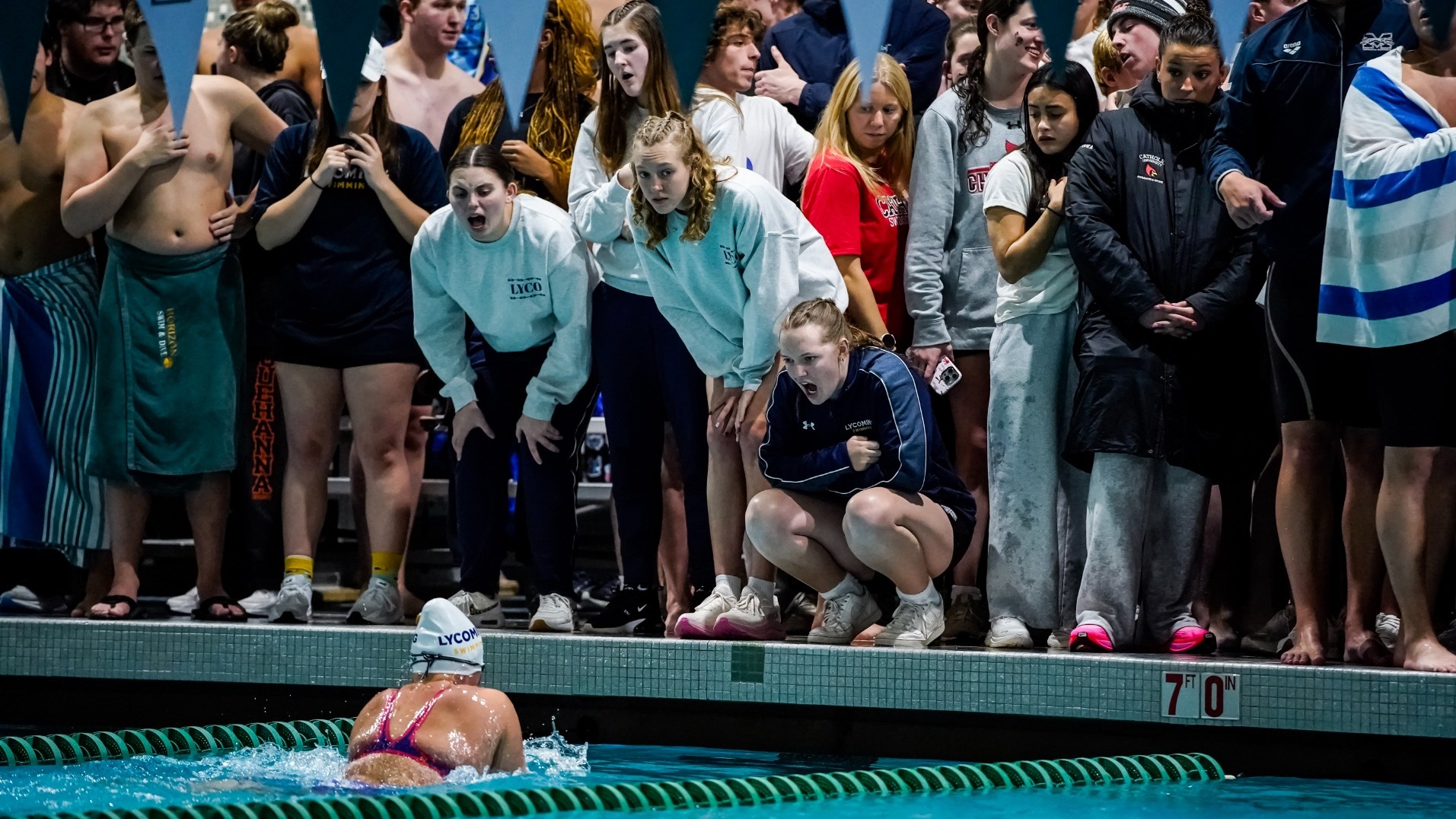 Lycoming women's swimmers