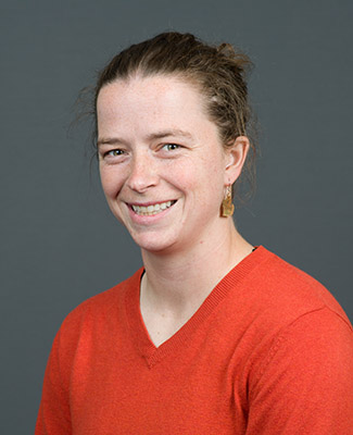Coach Emma Veach head shot 19