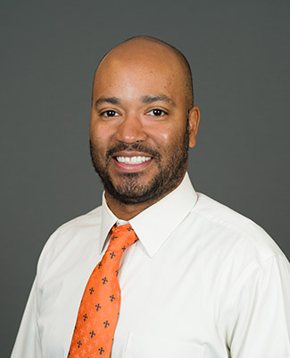 Coach Terrell McMoore 19