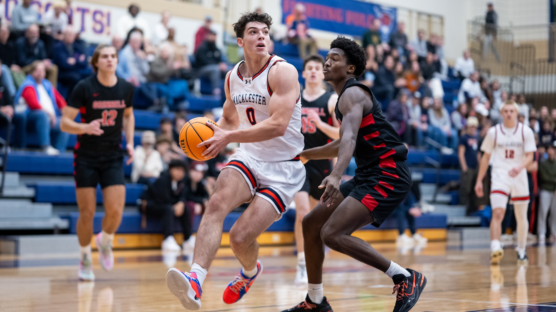 Noah Shannon 09grinnell 2526