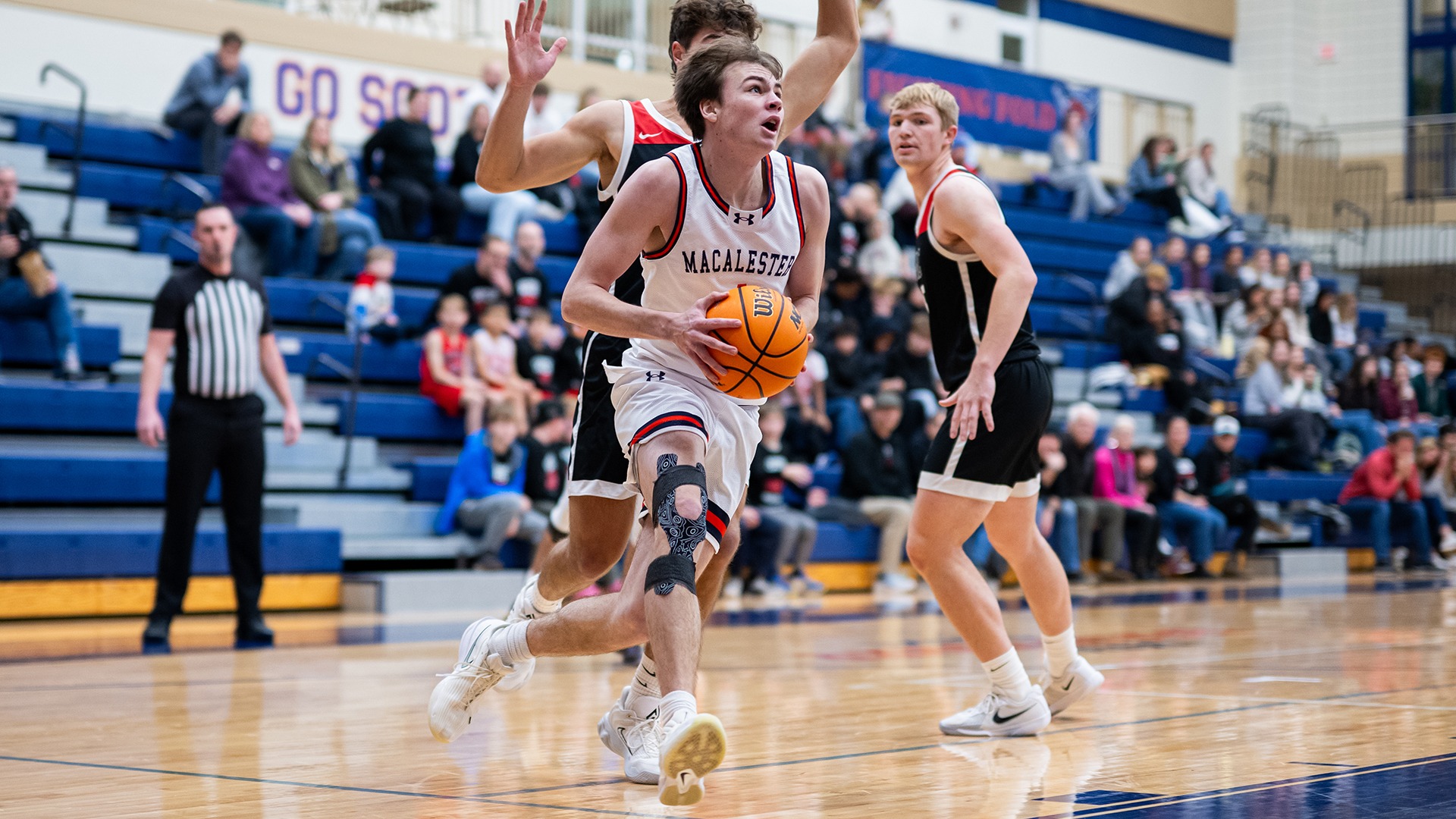 Lucas Myer 02mlc 2526