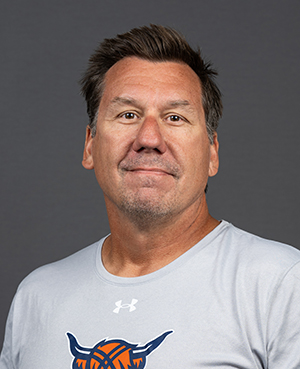 Coach Chris Foreman 26