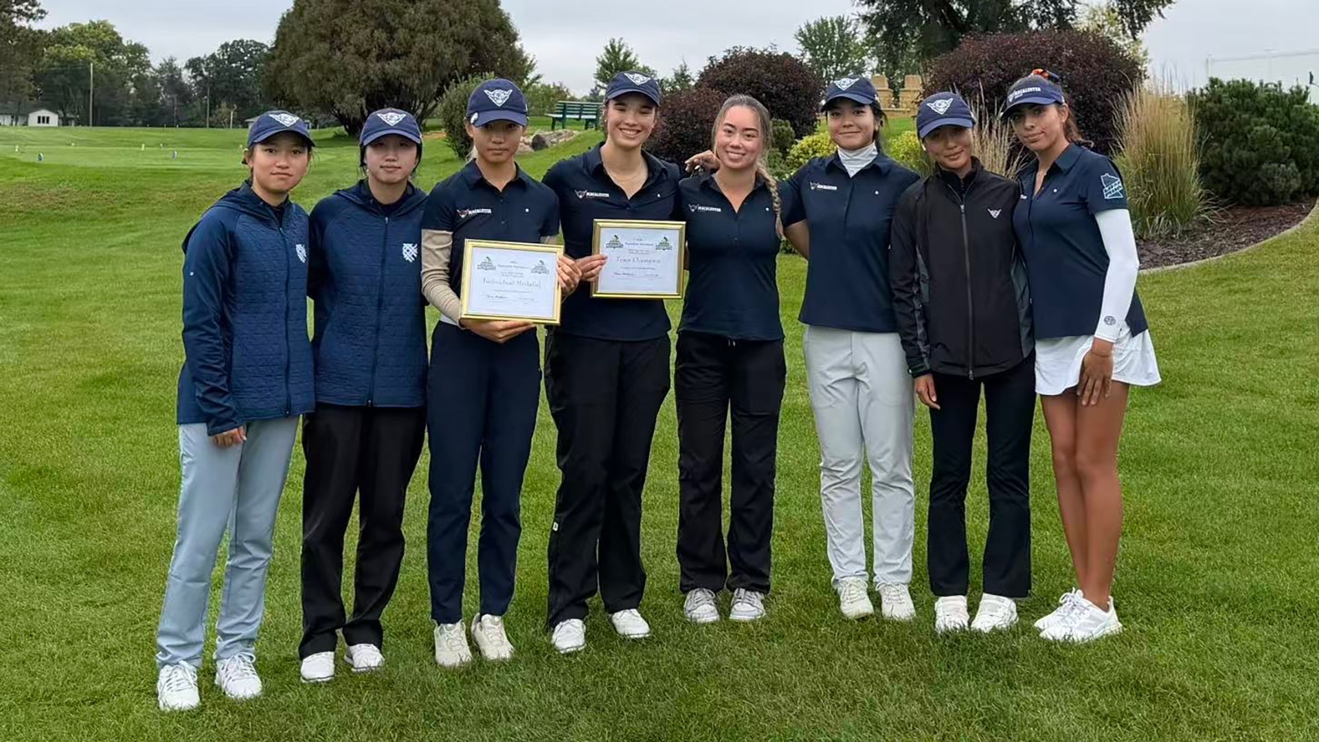 WGolf Team 01carleton 2627jg