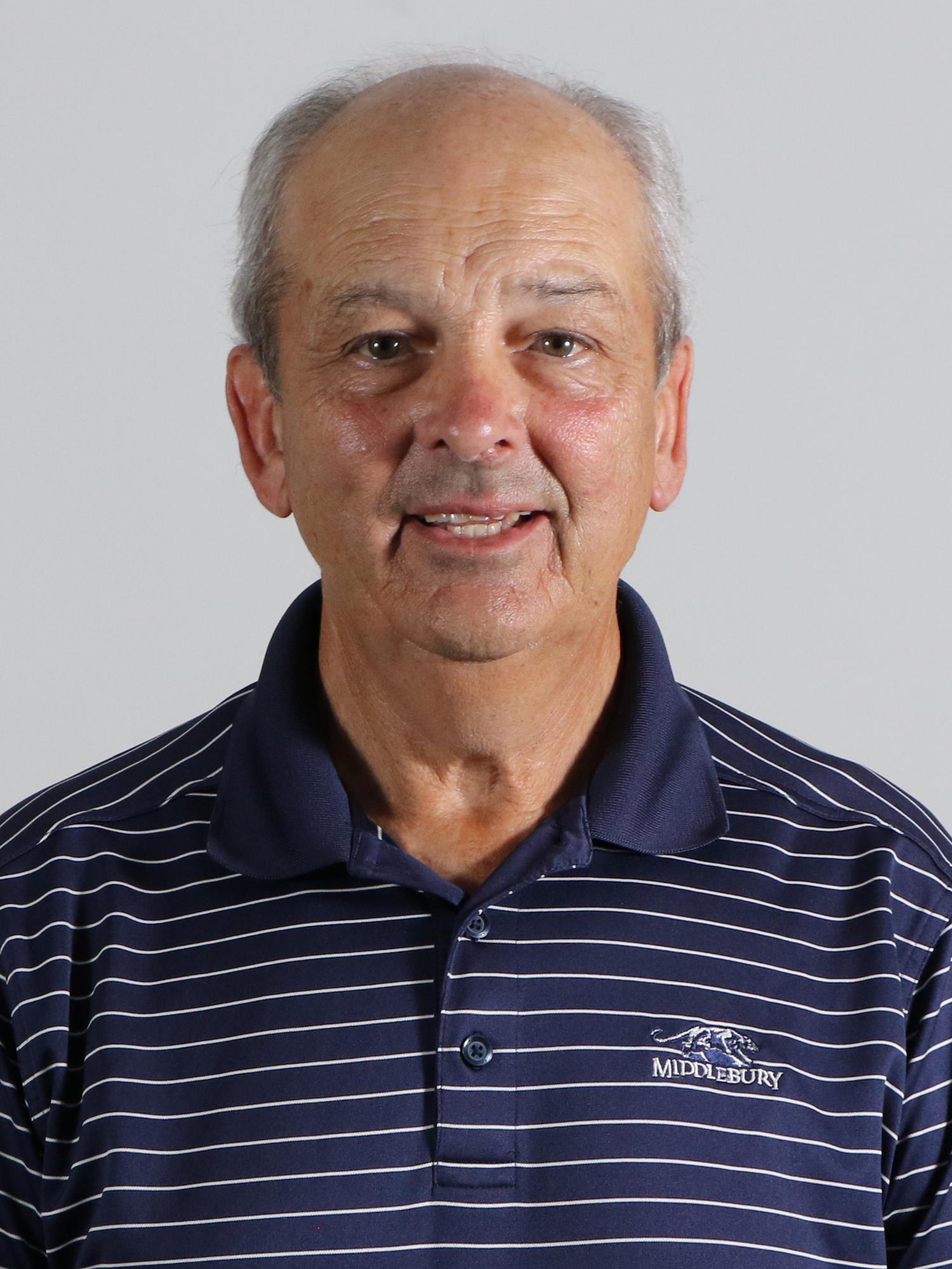 Bill Beaney 2021 Men's Golf Headshot.