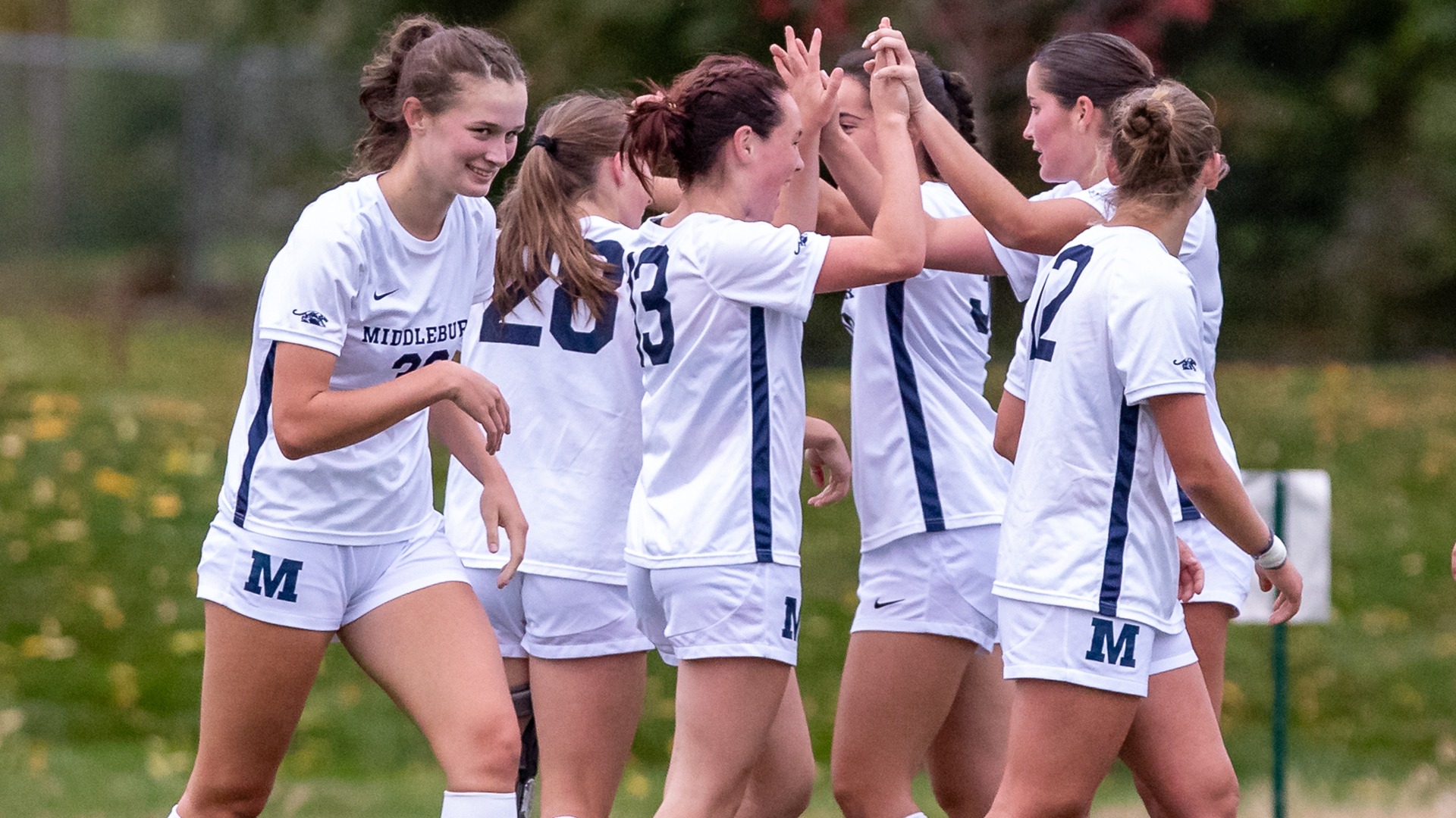 WSOCGoalCelebration24PlymouthState_2