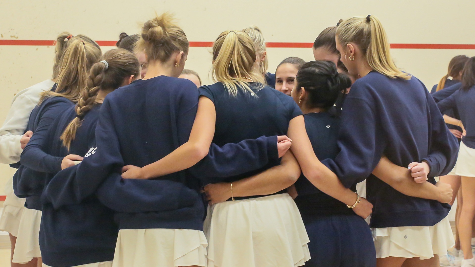 WSQHuddle2324GeorgetownCropped