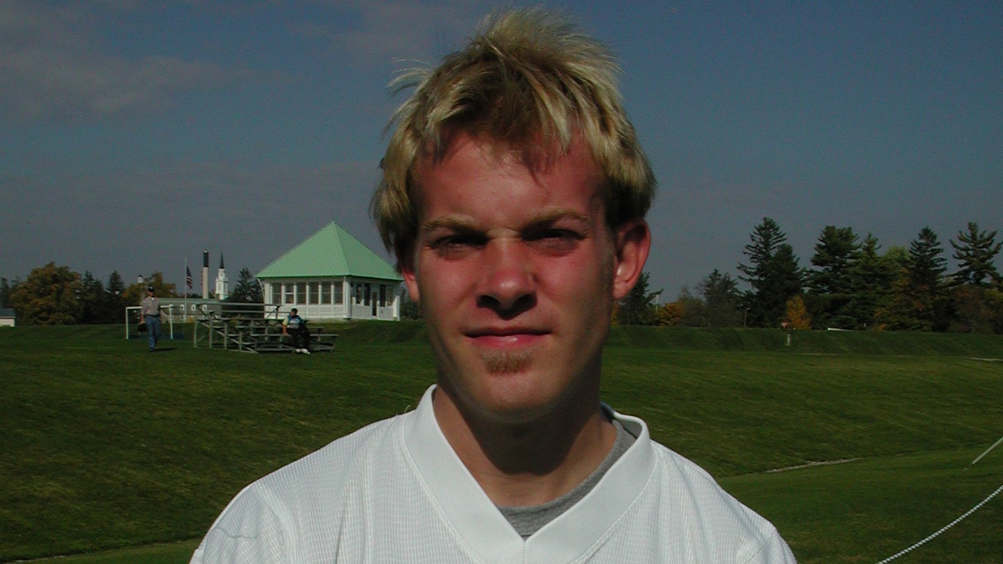 KyleDezotellMiddSoccerHeadshot