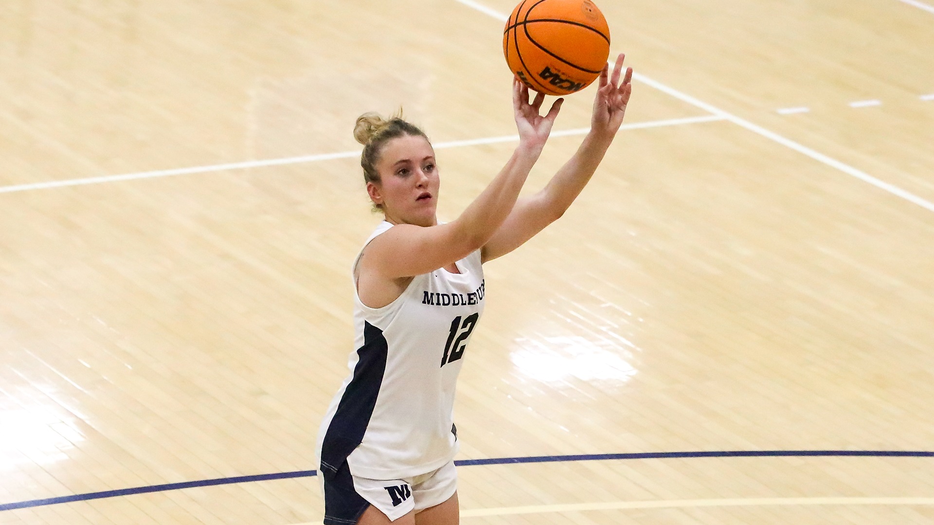 AlexaMustafaj25Trinity5_2