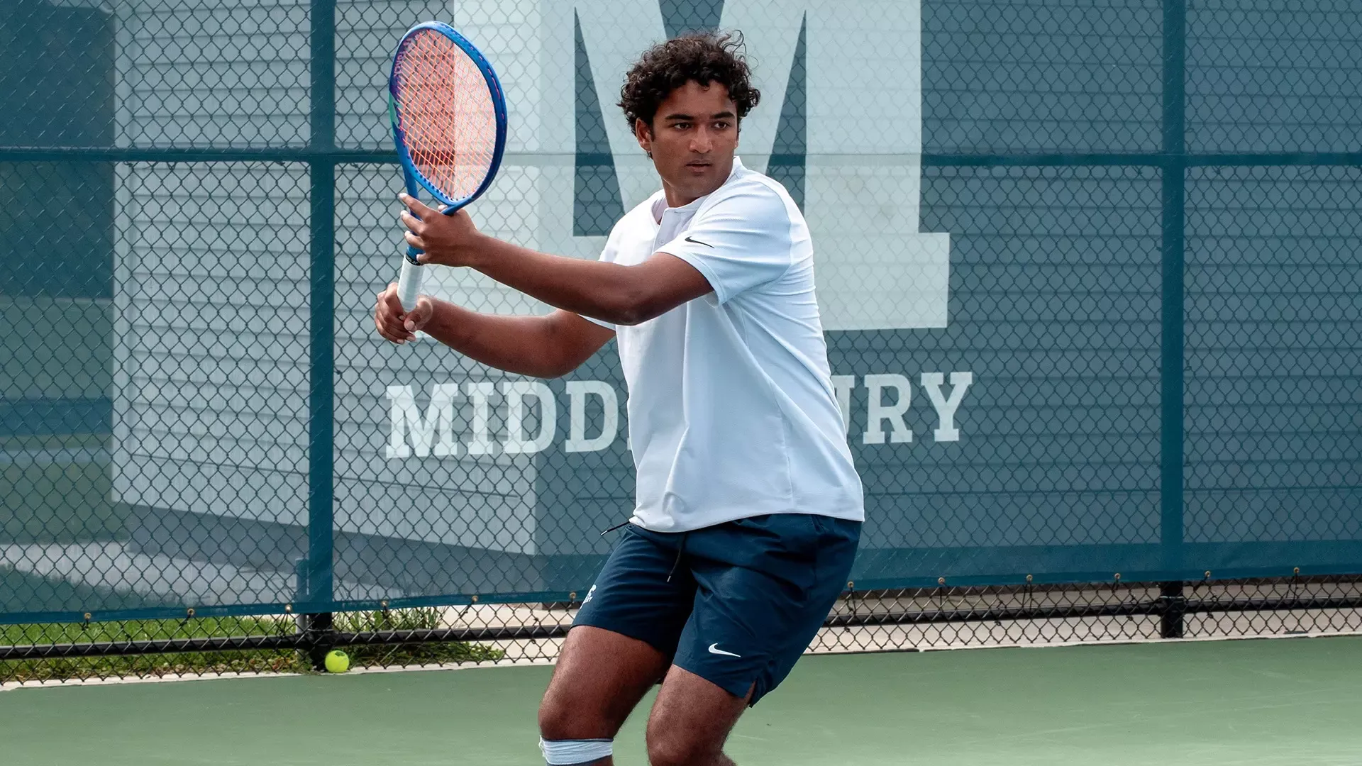 Anand Sahasrabudhe readies to return a shot during the 2026 ITA Regional Championships