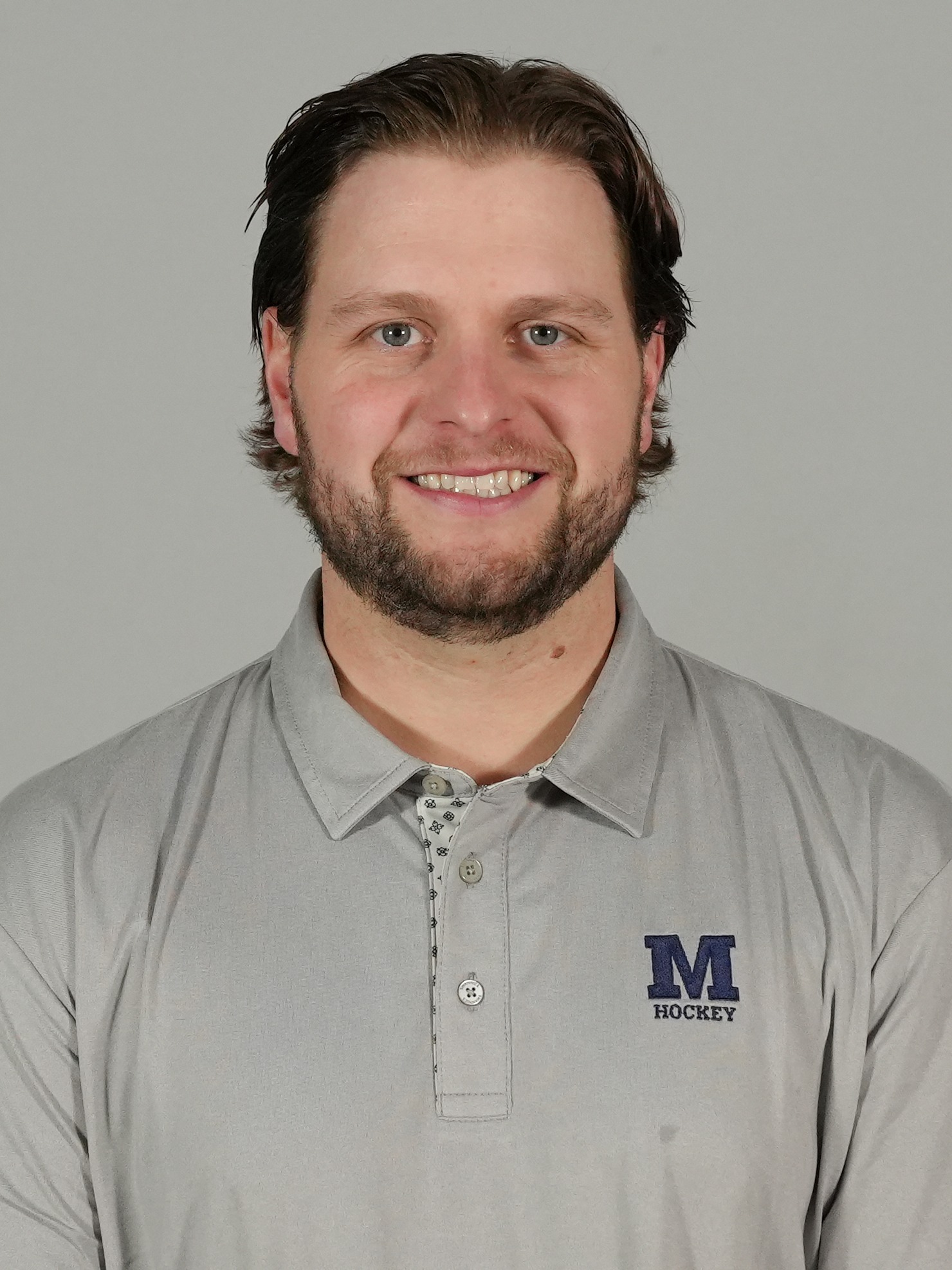 A headshot of Middlebury men's ice hockey head coach Jack Ceglarski.