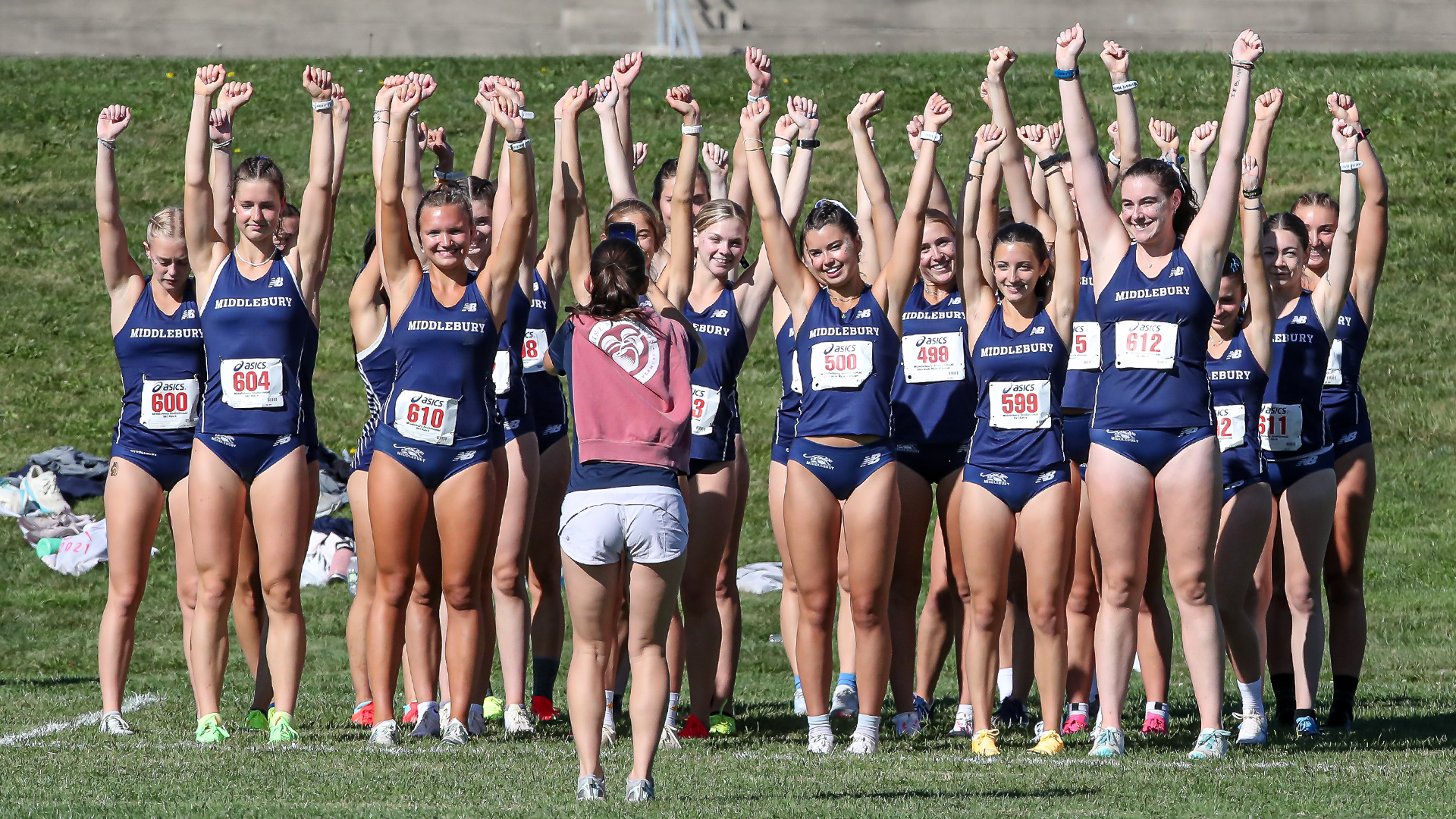 The Middlebury women's cross country team readies at the start line of the 2026 Aldrich Invitational.