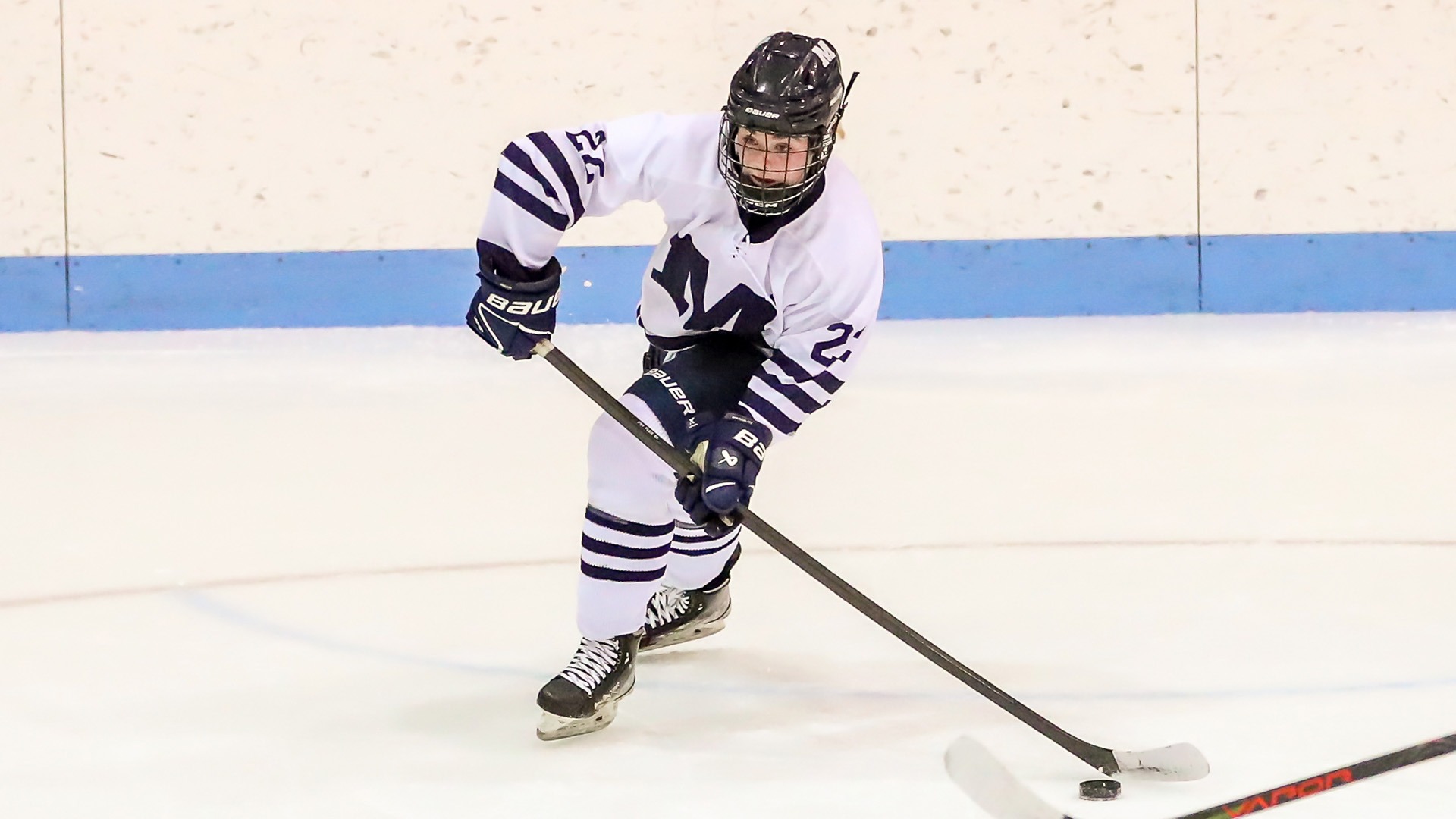 EmmaHannah2526EndicottCropped