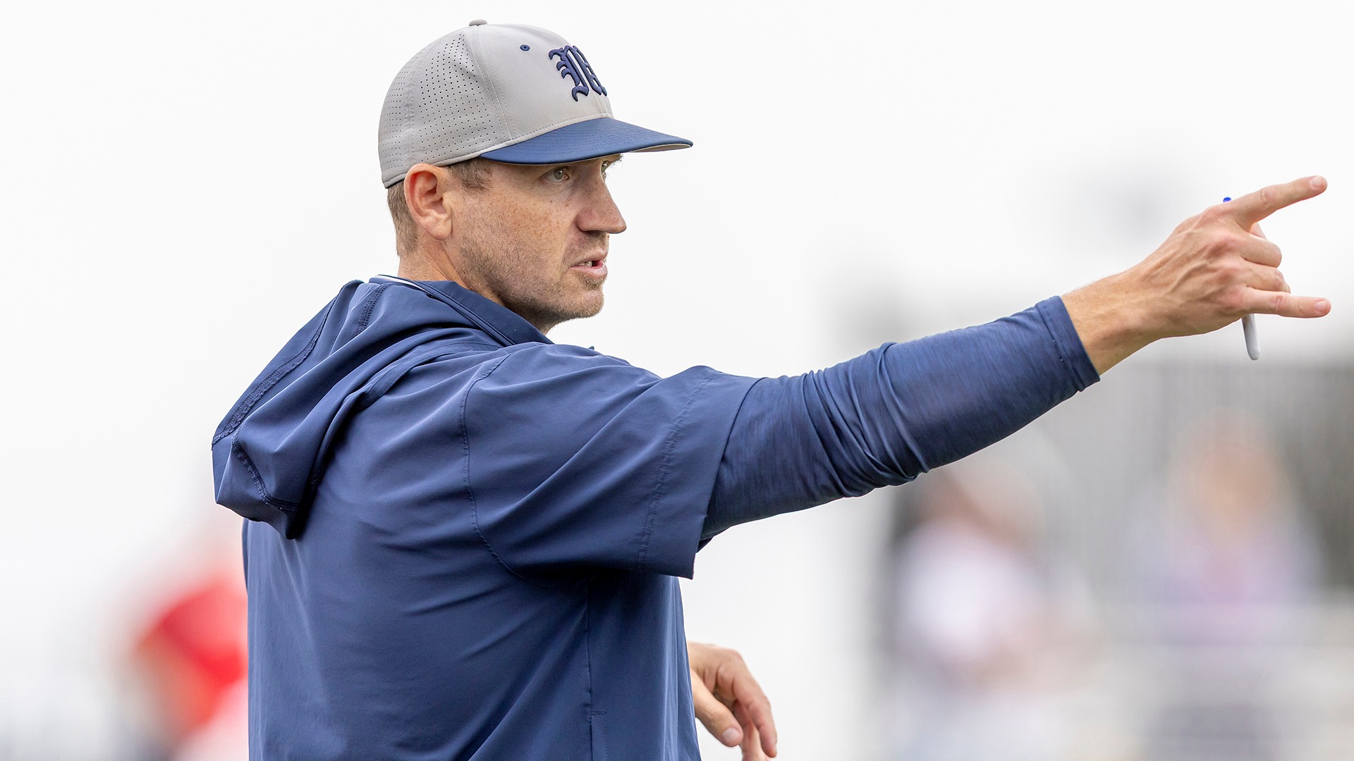 CoachMikeLeonard25Cortland_Cropped