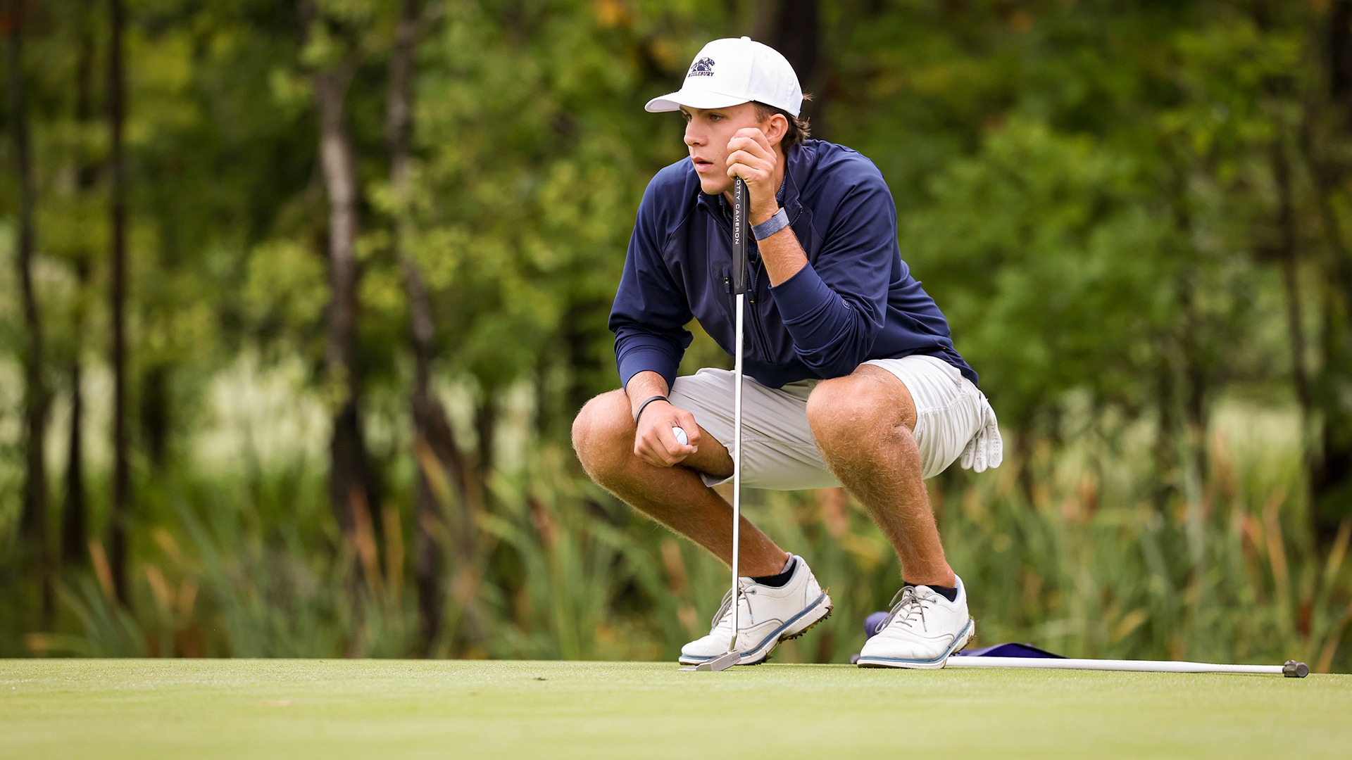 Tucker Gongaware reads a putt during the 2026 Duke Nelson Invitational.